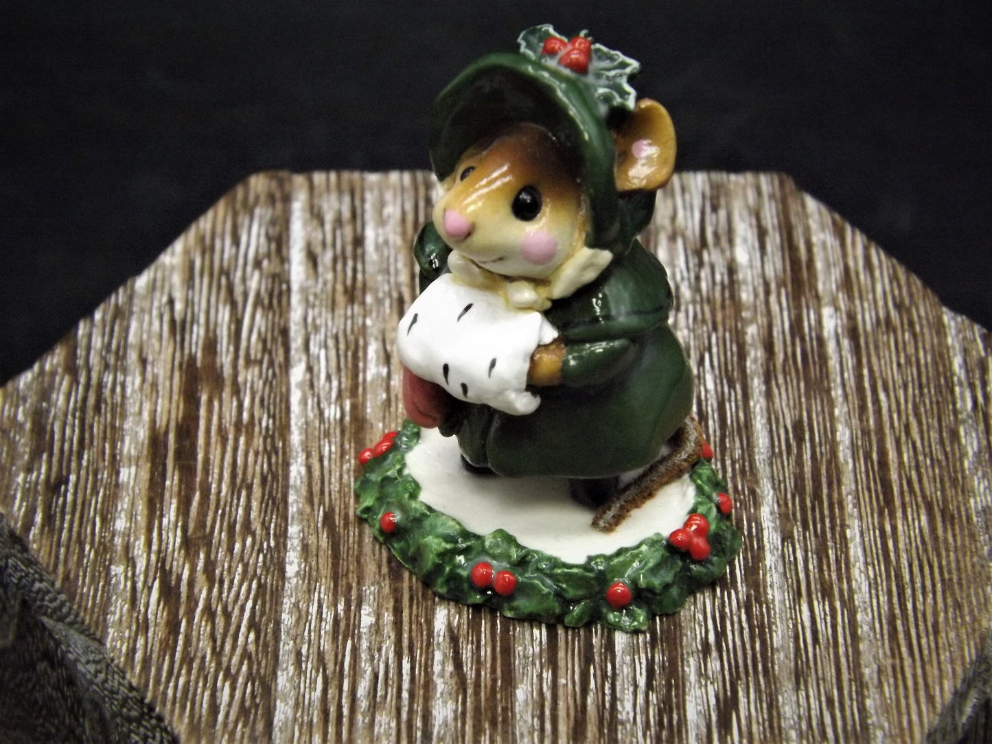 Vintage 1987 Wee Forest Folk "Miss Noel" Christmas Mouse Figurine