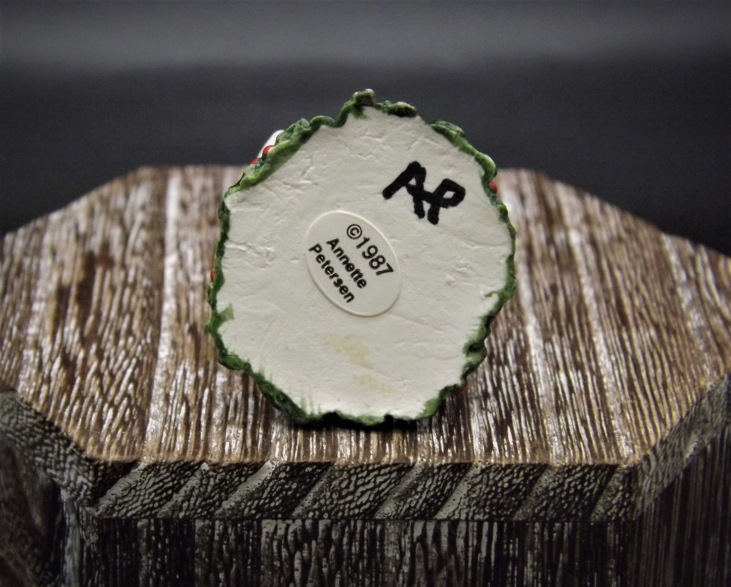 Vintage 1987 Wee Forest Folk "Miss Noel" Christmas Mouse Figurine