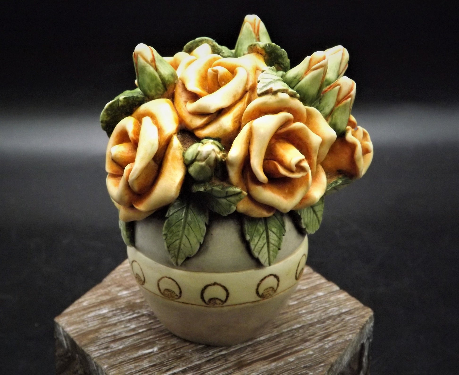 Retired Harmony Kingdom Egyptian Rose Figurine (1999) with Box & COA