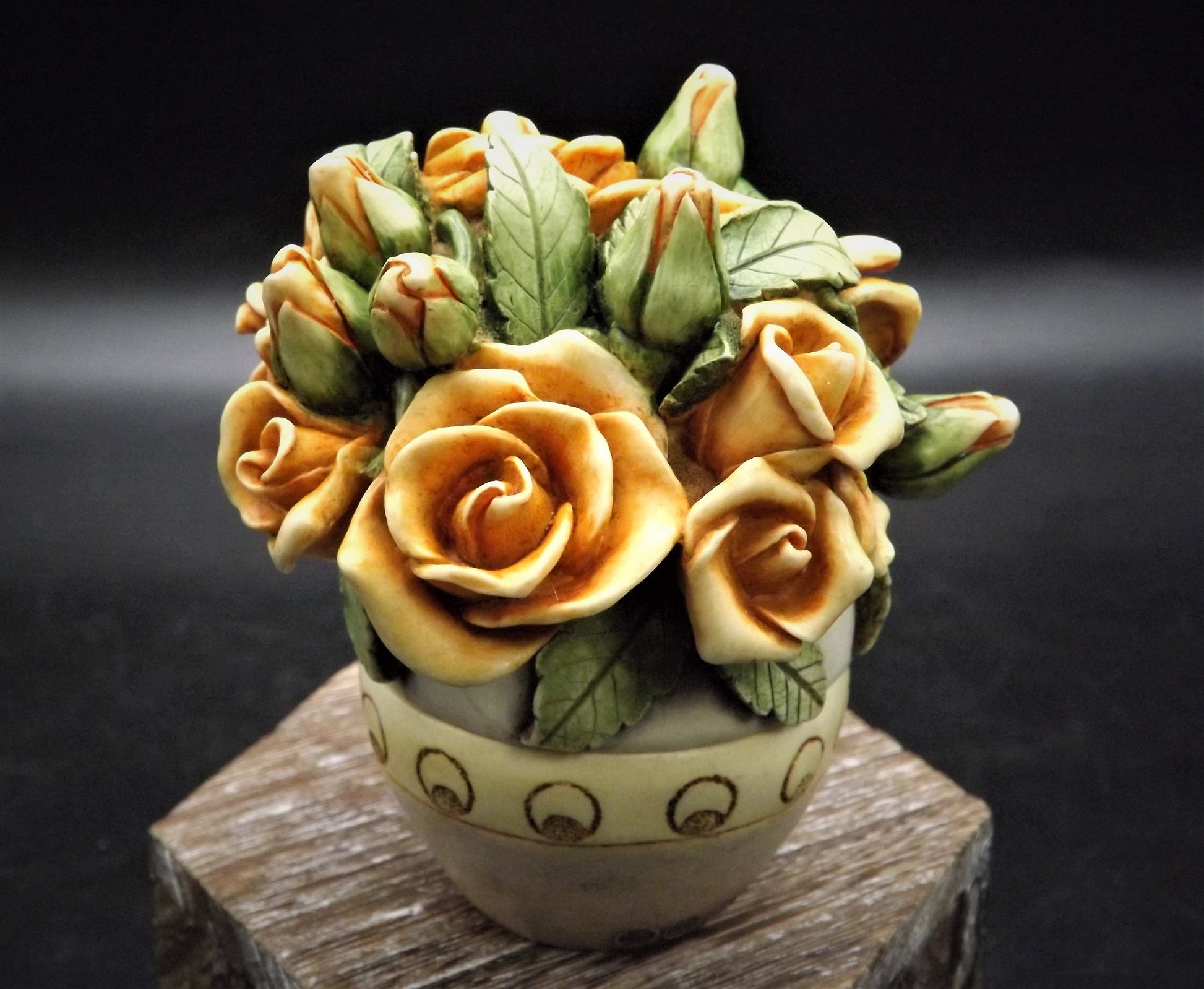 Retired Harmony Kingdom Egyptian Rose Figurine (1999) with Box & COA