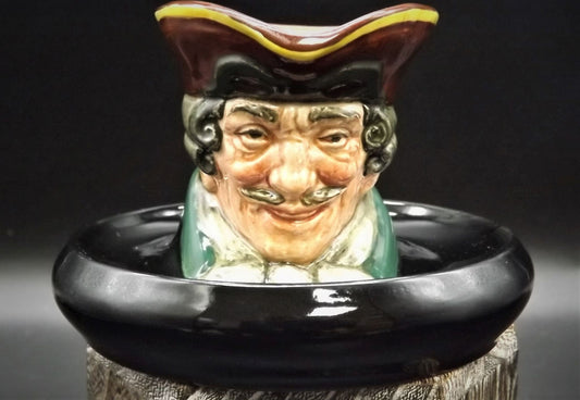 Vintage 1930's Royal Doulton Doultonville Collection Character jug D-5601 "Dick Turpin" Match holder ashtray. Excellent condition no box.