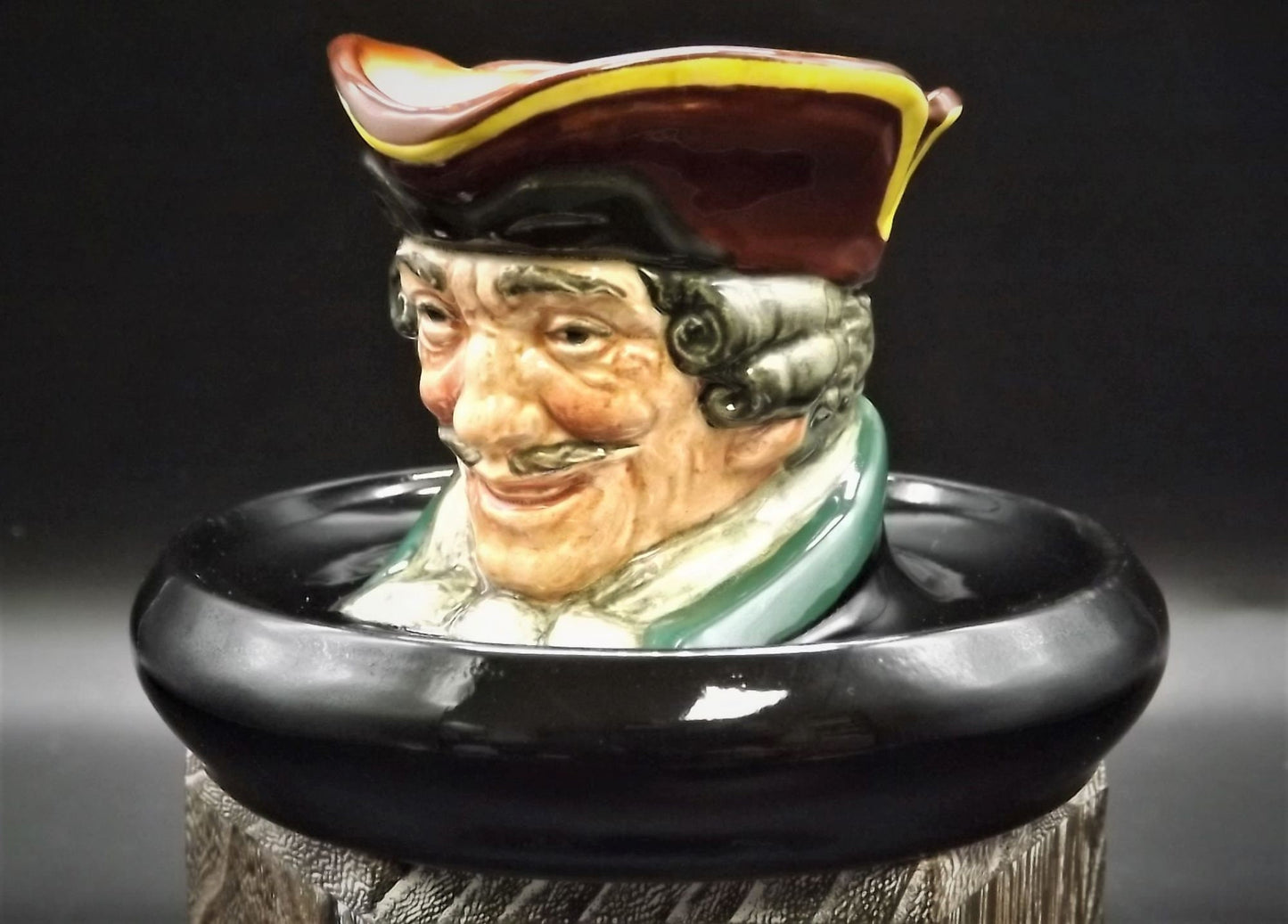 Vintage 1930's Royal Doulton Doultonville Collection Character jug D-5601 "Dick Turpin" Match holder ashtray. Excellent condition no box.
