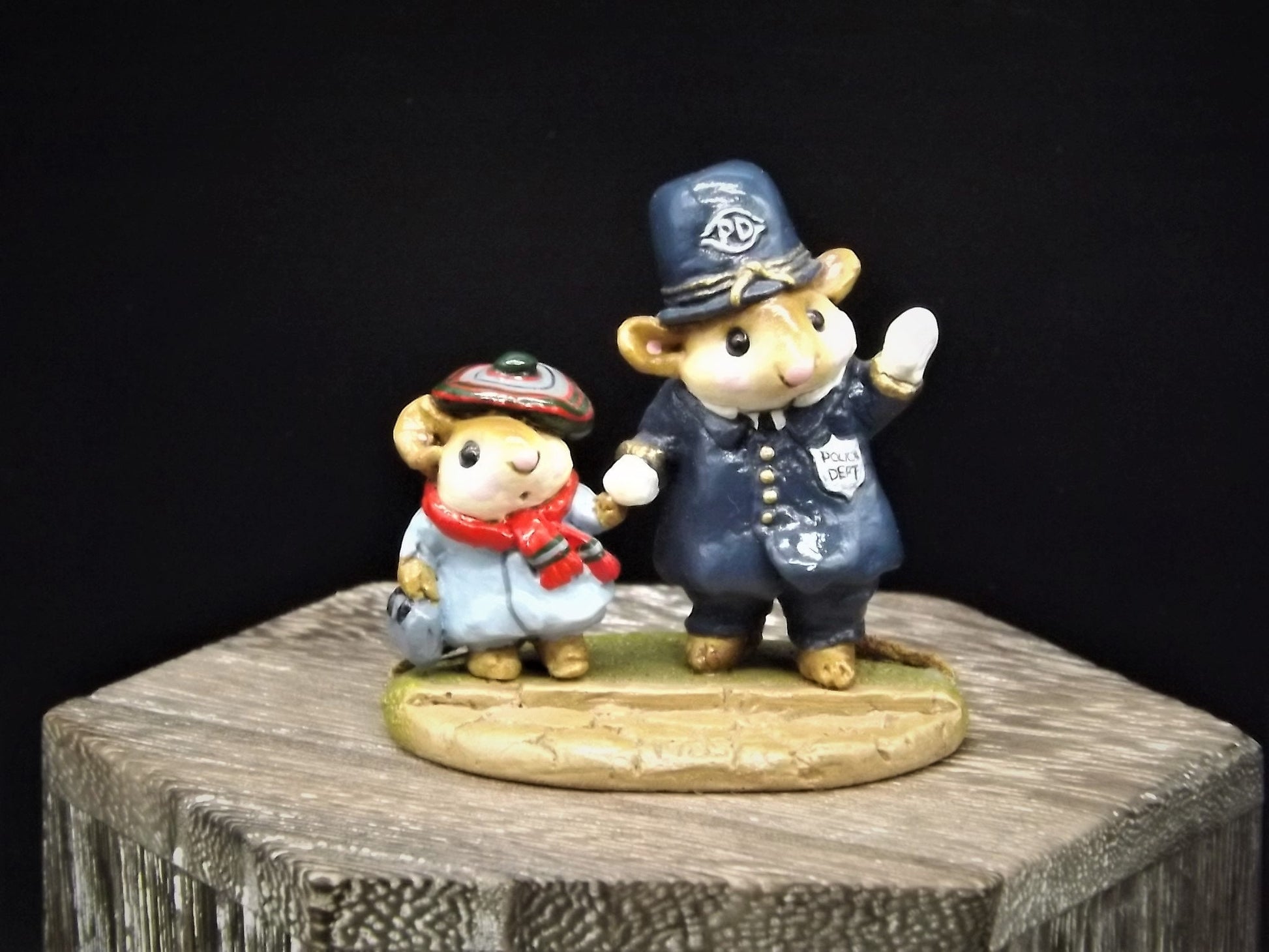 Very Rare Vintage 1985 LTD-02 Wee Forest Folk "Helping Hand" Hand Painted Mouse Policeman helping a boy mouse cross a road. With Box.