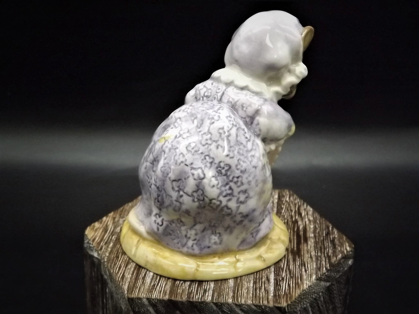 Vintage Royal Albert Lady Mouse Figurine: Beatrix Potter Collectible (Original Box)