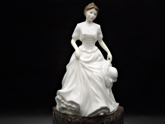 Vintage Royal Doulton Figurine: Harmony HN 4096, Hand-Decorated