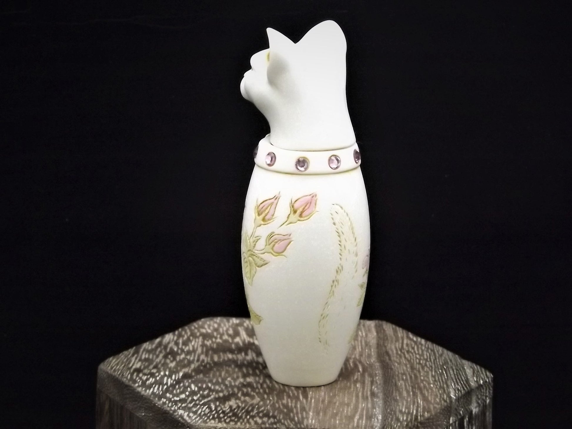 Adam Binder Editions "Monty" - Ivory Cat Figurine - Limited Edition #405/500