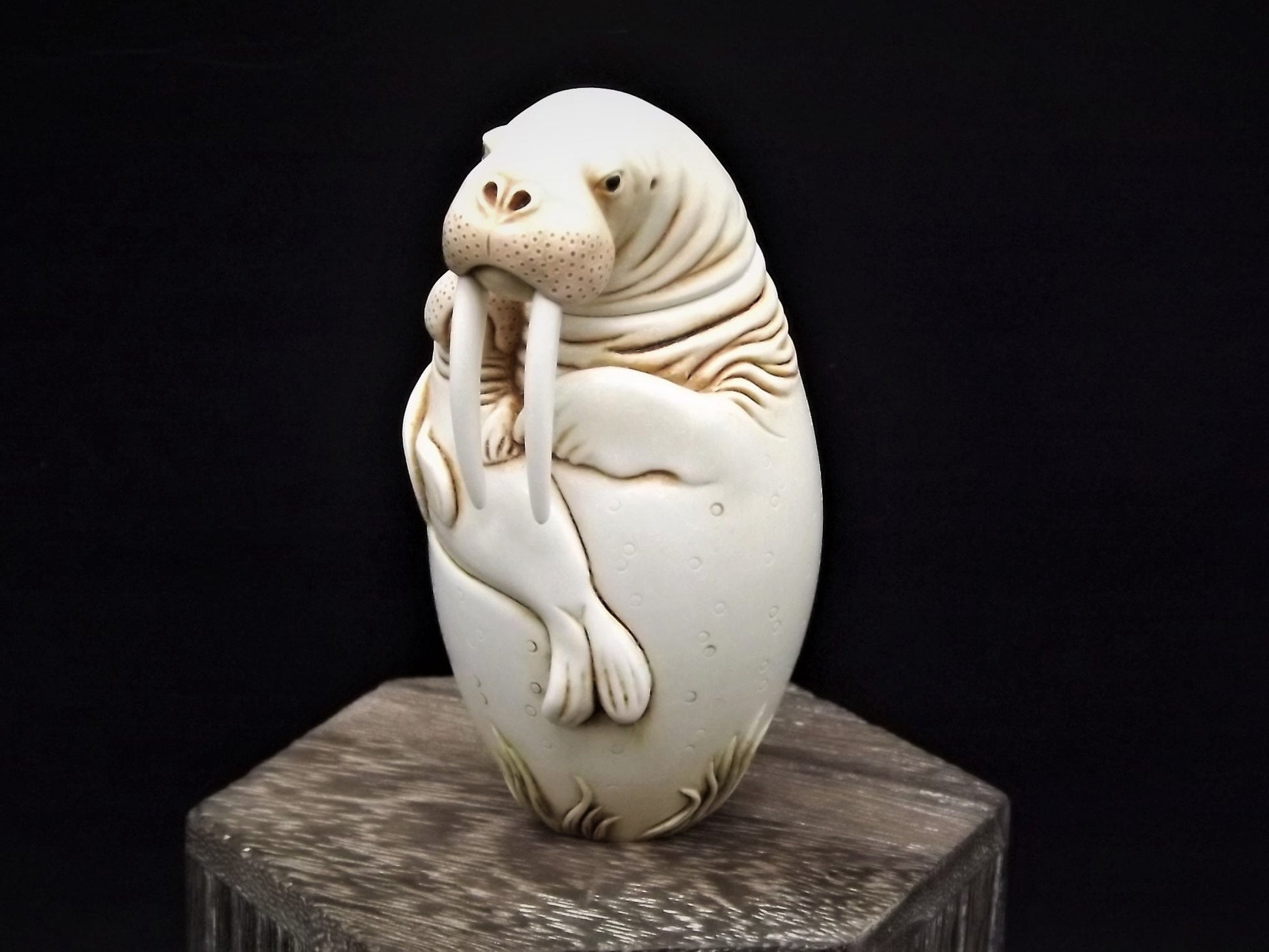 Adam Binder "Coo Coo Kachoo" Walrus Figurine: Limited Edition #85/250