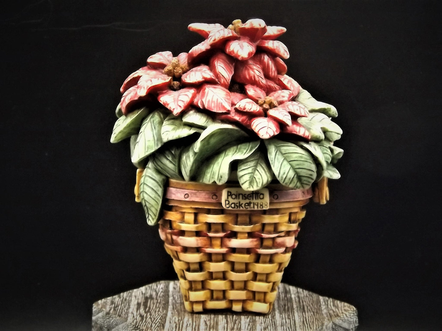 Harmony Kingdom Longaberger Poinsettia Basket Treasure Jest - Limited Edition