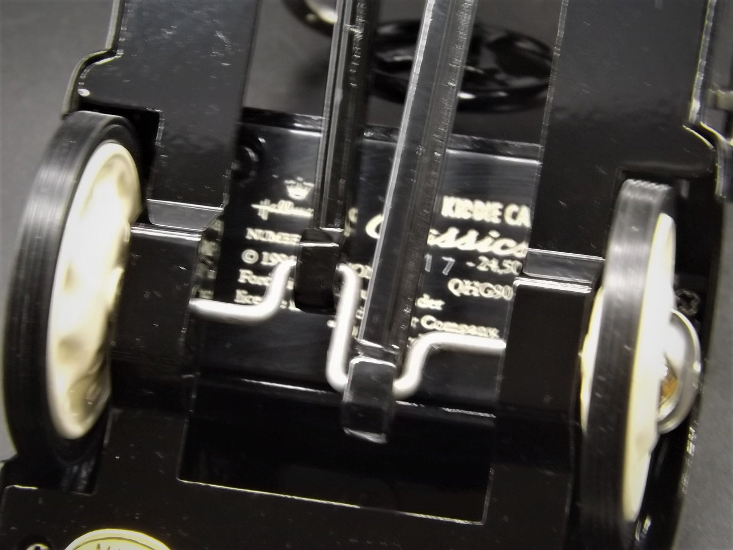 Sale! Vintage 1996 Hallmark Kiddie Car Classics 1937 Garten Ford Luxury Edition #17/2500 with original box and COA. Signed by Dill Rhodes!