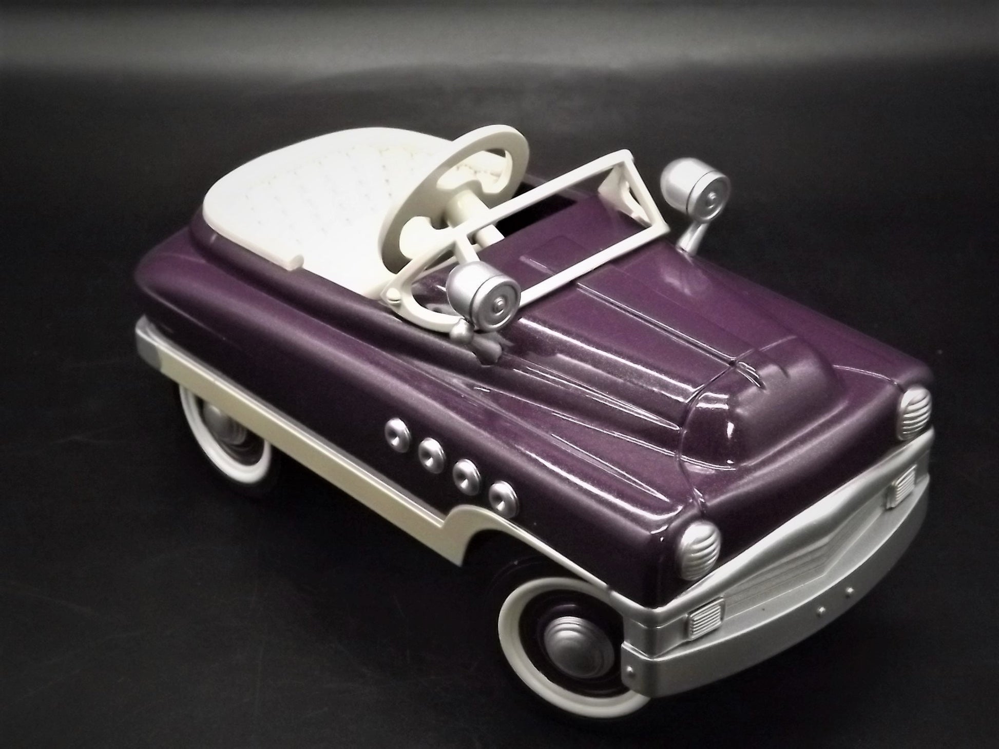 Vintage 1999 Hallmark Kiddie Car Classics 1949 Gillham Special - With Box & COA