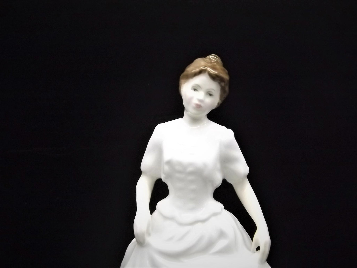 Vintage Royal Doulton Figurine: Harmony HN 4096, Hand-Decorated