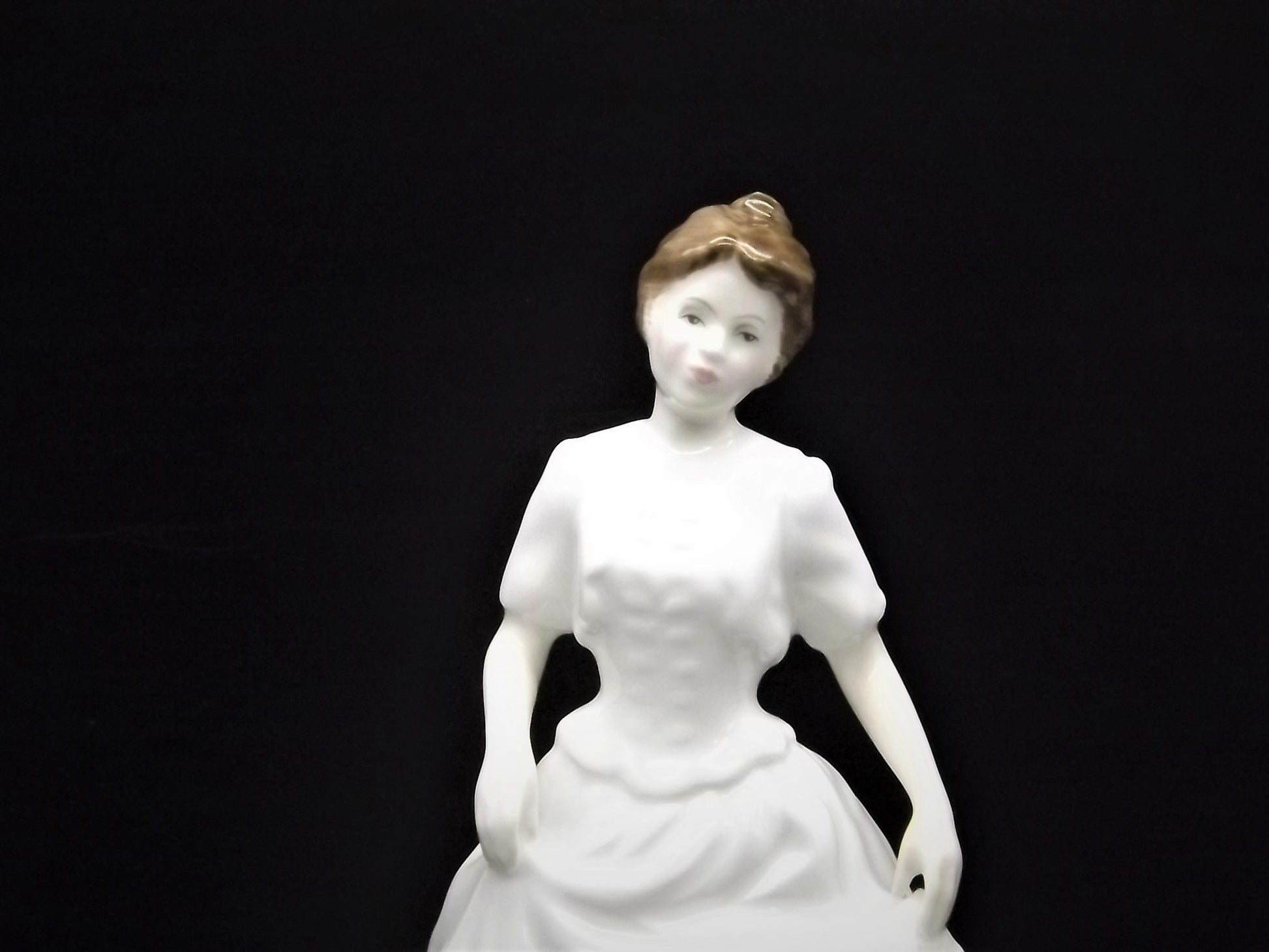 Vintage Royal Doulton Figurine: Harmony HN 4096, Hand-Decorated