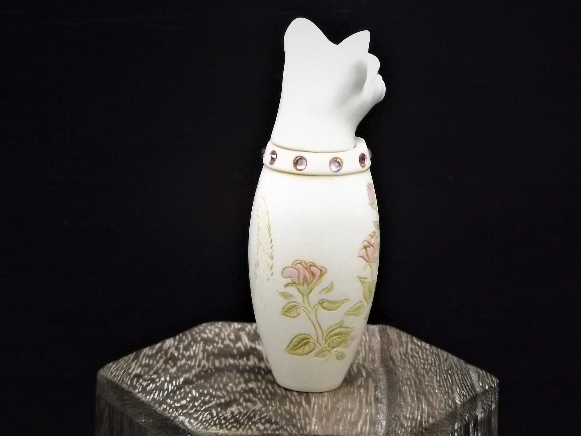 Adam Binder Editions "Monty" - Ivory Cat Figurine - Limited Edition #405/500