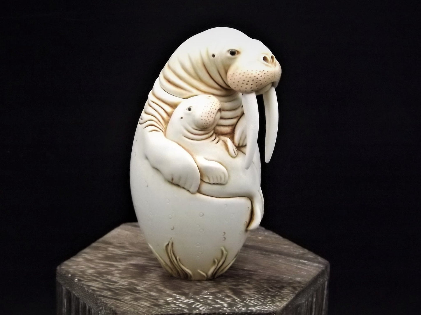 Adam Binder "Coo Coo Kachoo" Walrus Figurine: Limited Edition #85/250