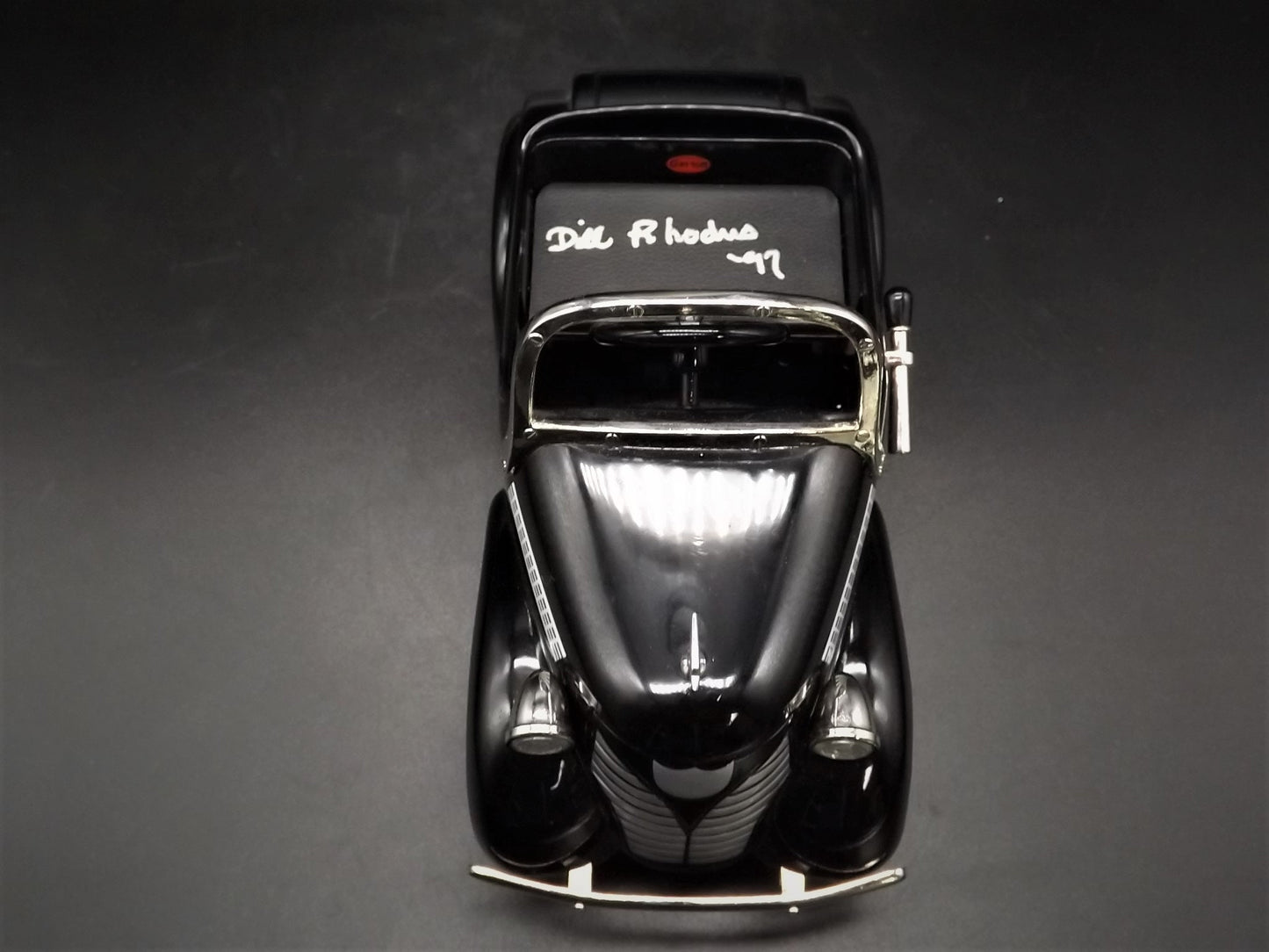 Sale! Vintage 1996 Hallmark Kiddie Car Classics 1937 Garten Ford Luxury Edition #17/2500 with original box and COA. Signed by Dill Rhodes!