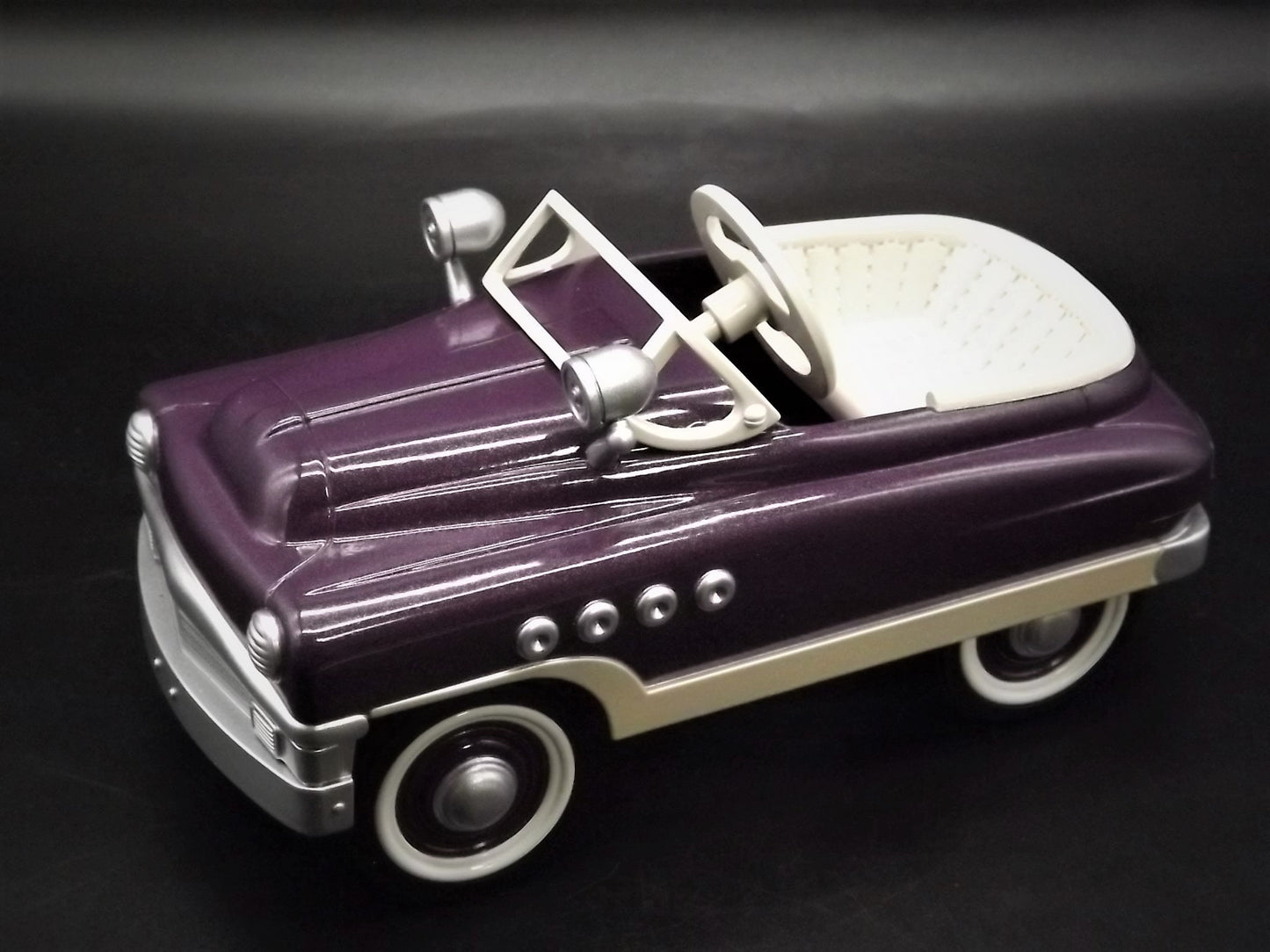 Vintage 1999 Hallmark Kiddie Car Classics 1949 Gillham Special - With Box & COA