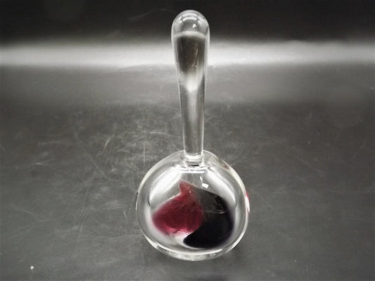 Vintage May of 1992 art glass perfume bottle made by Lisa R. Rowe. This piece is in excellent condition and is signed by the artist!