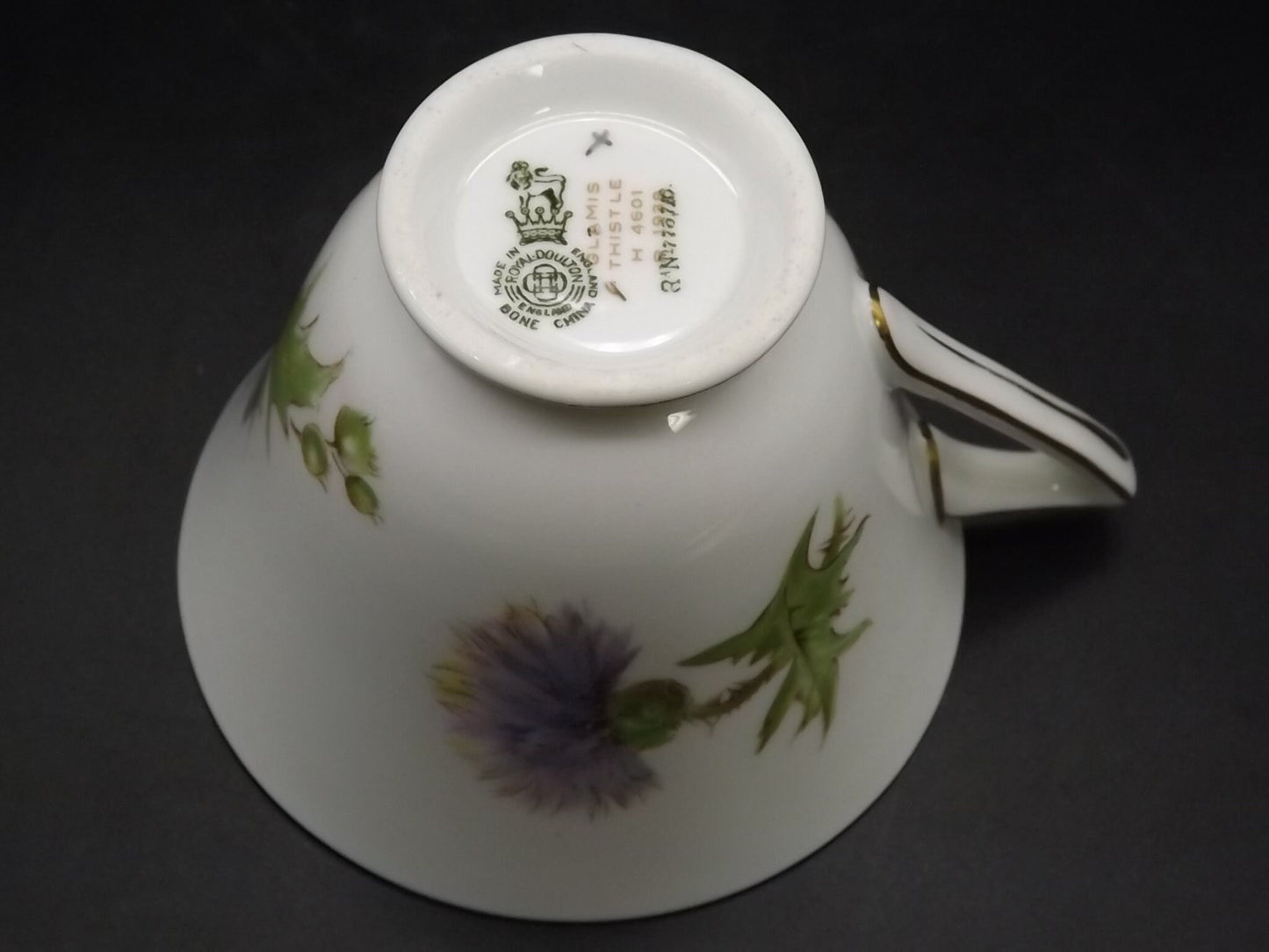 Vintage 1938 Royal Doulton H40601 Glamis Thistle porcelain Tea Cup and Saucer set with stand. Beautiful example as shown in the photos.