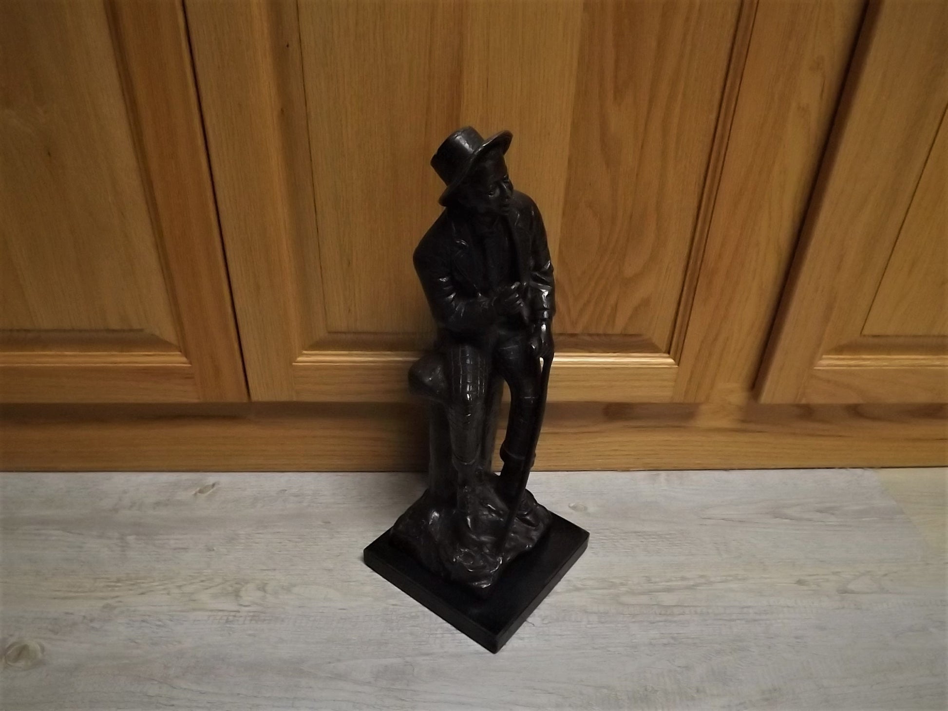 Closeout Sale! Vintage Bronze rare Charles Valton (1851-1918) Statue. This piece is in great shape - there are two small chips on base.