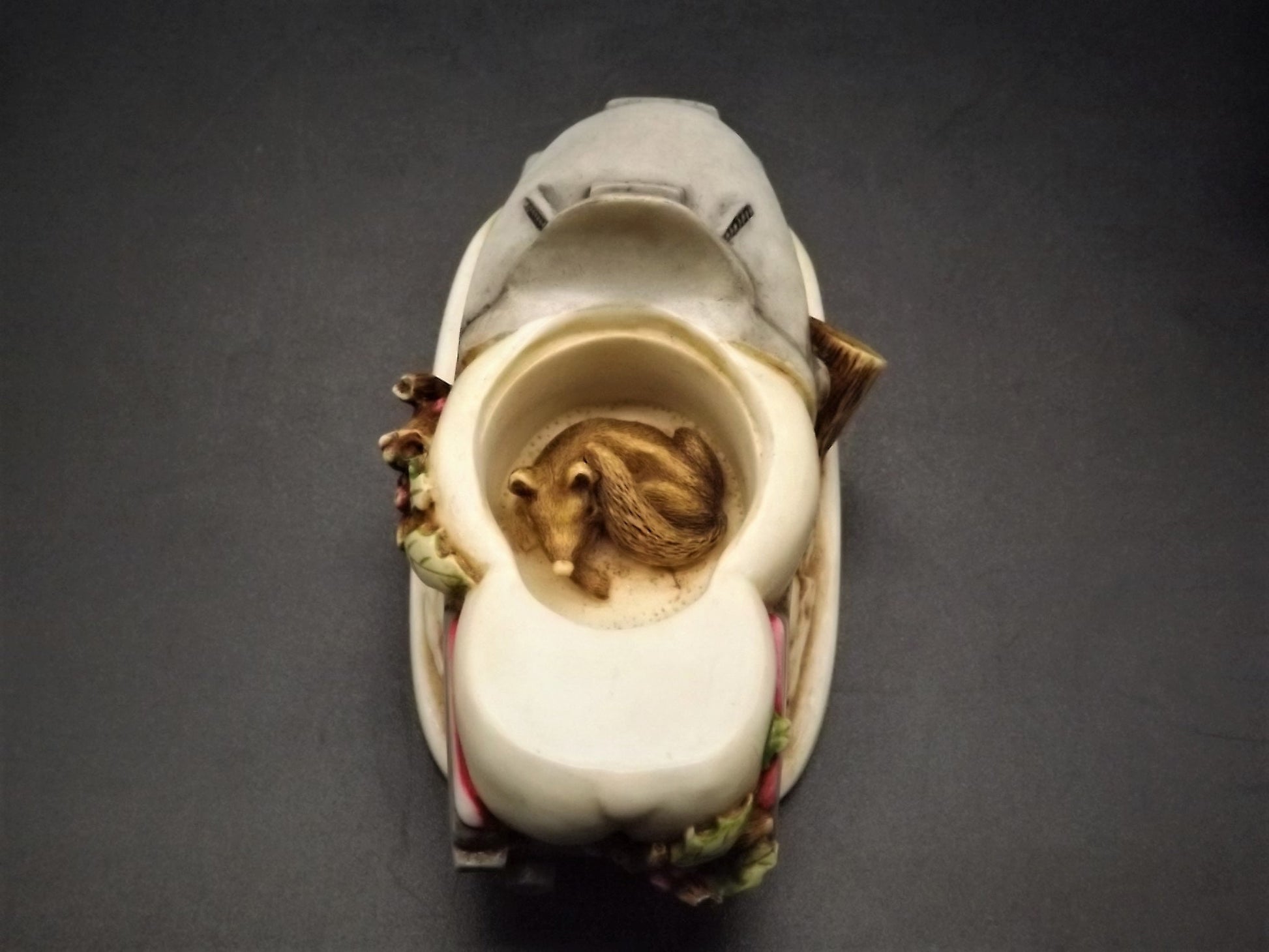 Retired 2000 Harmony Kingdom "Easy Slider" Infinity Edition piece Excellent condition with original box.