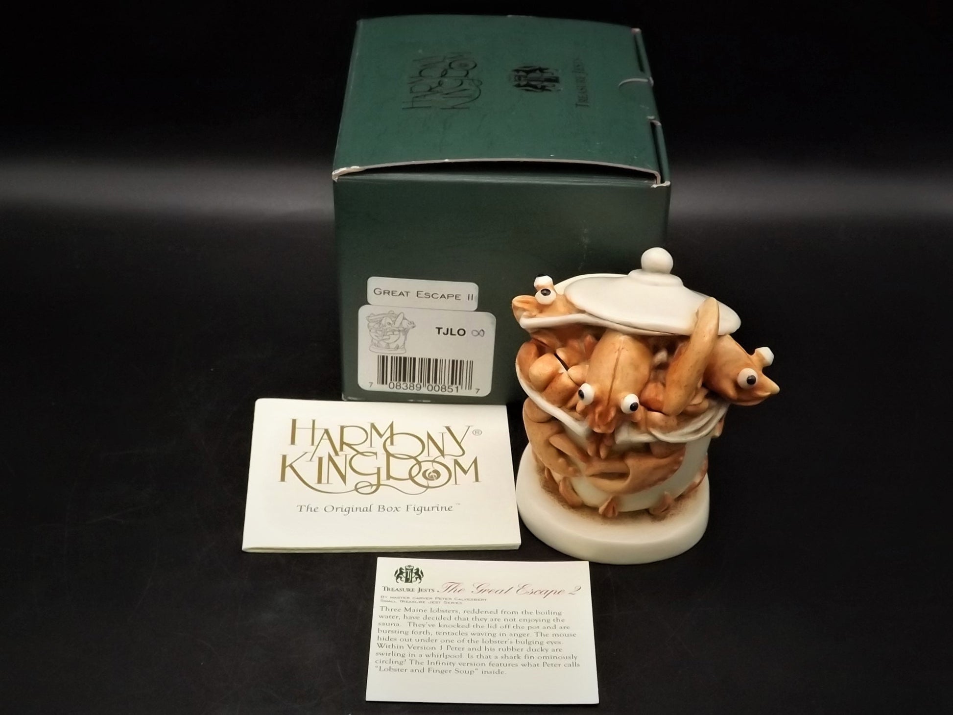 Retired 2000 Harmony Kingdom "The Great Escape II" Lobster pot piece Excellent condition with original box and COA.