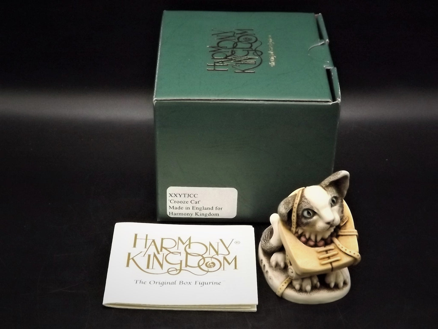 Retired 1999 Harmony Kingdom "Crooze Cat" Solid Body limited edition of 739 pieces Excellent condition with original box and COA.