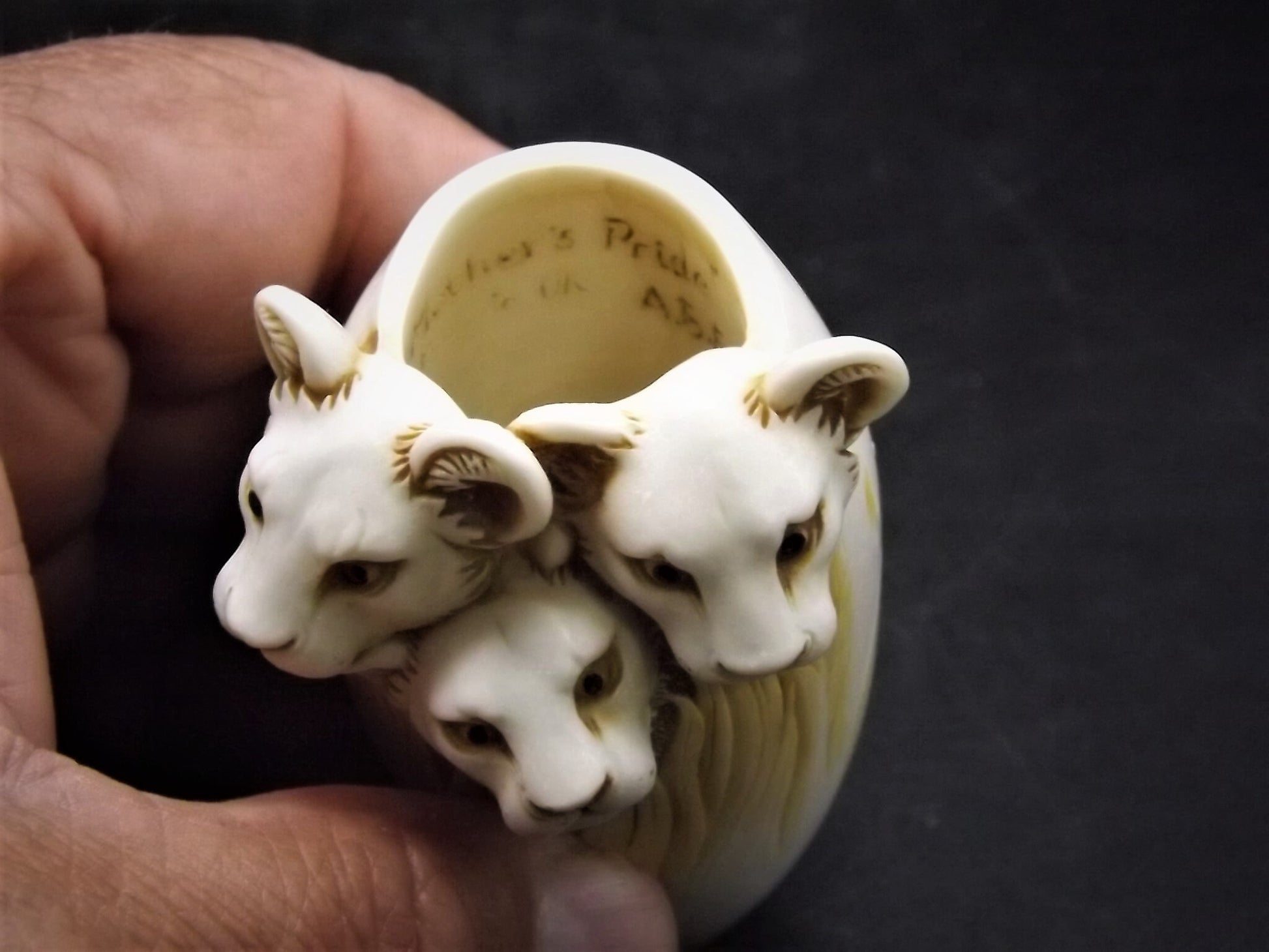 Adam Binder Special Moments series "Mothers Pride". With original box and COA. Excellent shape limited edition #283/600.