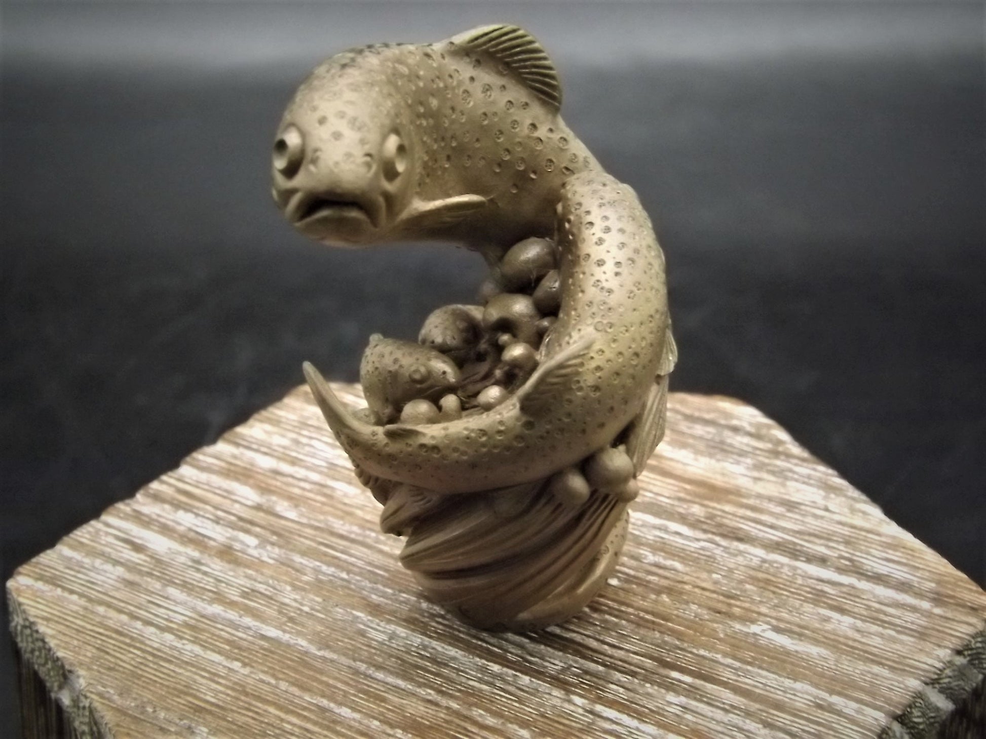 Rare Adam Binder Gallery series Cold Cast Bronze "Spawn Free". With original box and COA. Excellent shape limited edition #95.