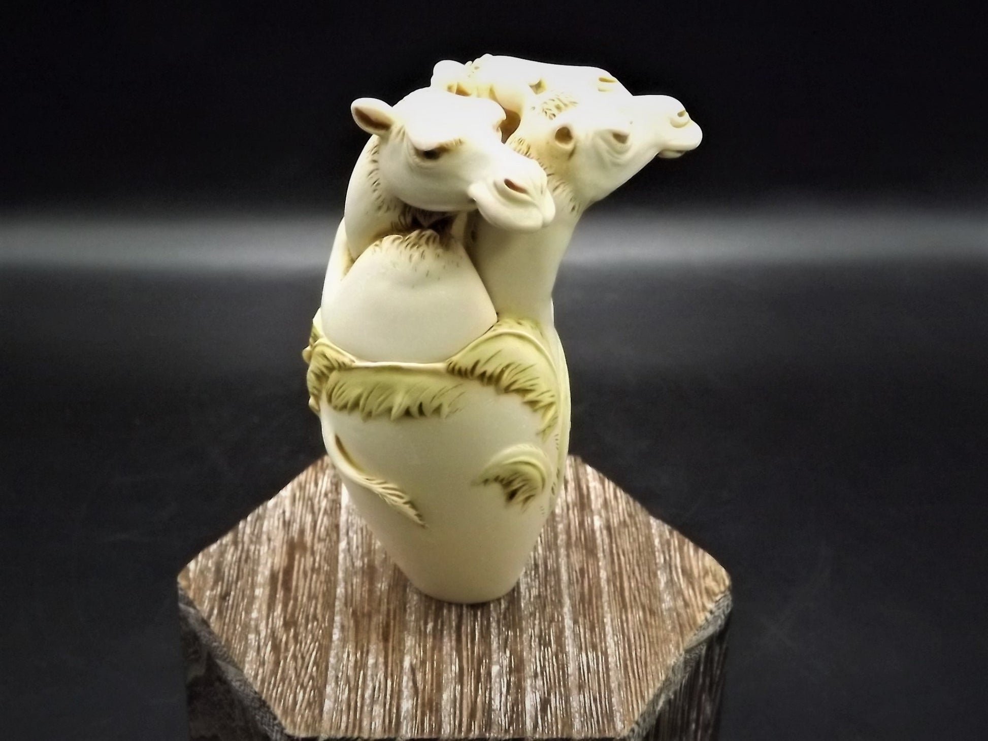 Adam Binder Special Moments Christmas series "Majestic Movers". With original box and COA. Excellent shape limited edition #231/400.