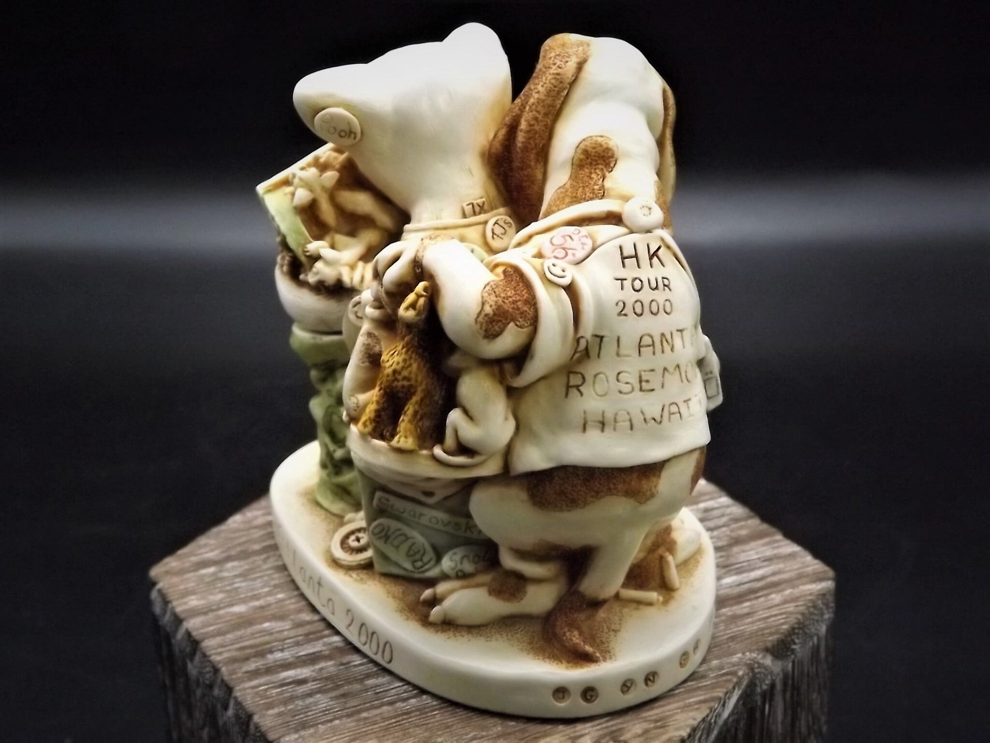 Closeout Sale! Retired 2000 Harmony Kingdom "Signing Line" piece Excellent condition with original box.