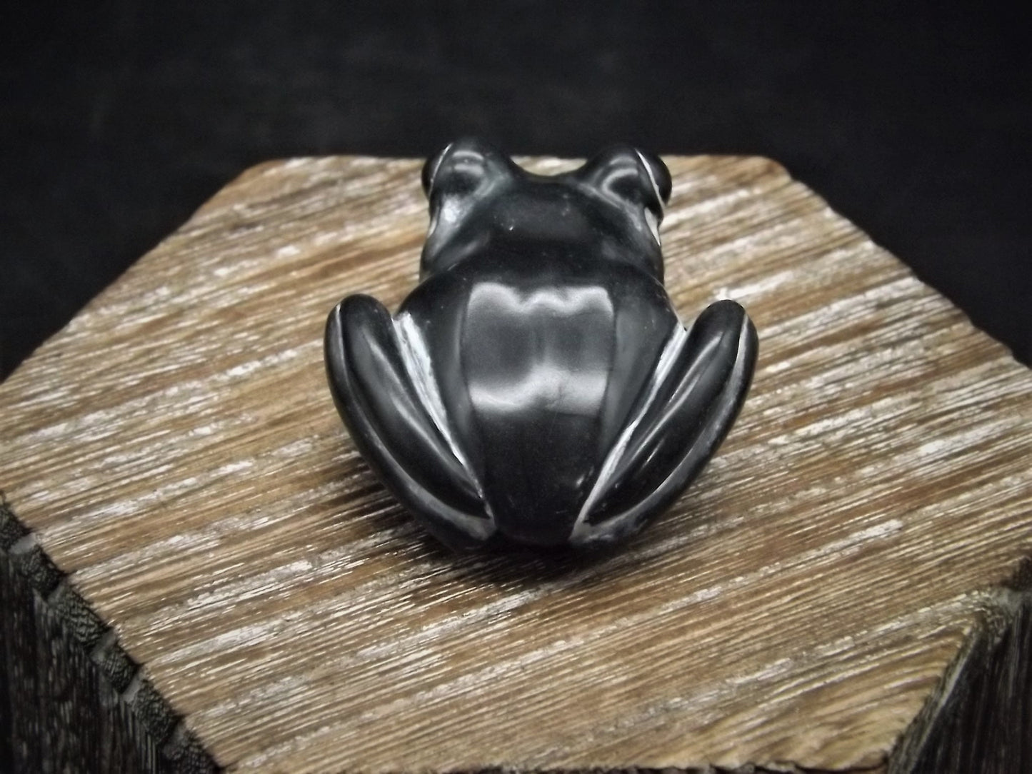 Closeout Sale! Adam Binder Palm Charm series "Ebony Frog". With original box. Excellent shape. Only 650 pieces made.