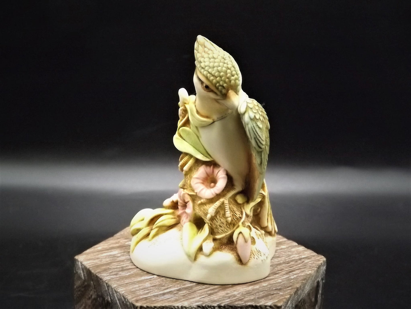 Retired 1999 Harmony Kingdom "Caw of the wild" infinity version piece Excellent condition with original box and COA. Rare eggs inside piece.