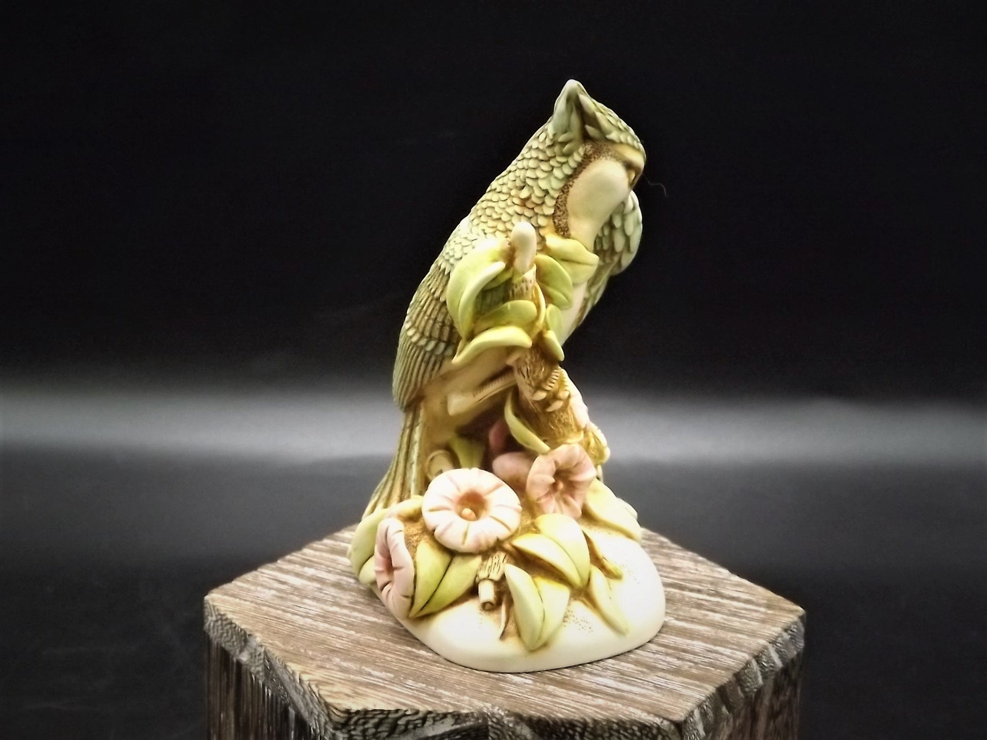 Retired 1999 Harmony Kingdom "Caw of the wild" infinity version piece Excellent condition with original box and COA. Rare eggs inside piece.