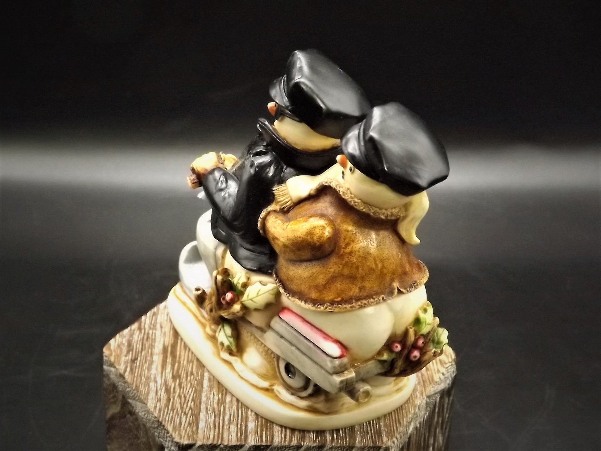 Retired 2000 Harmony Kingdom "Easy Slider" Infinity Edition piece Excellent condition with original box.