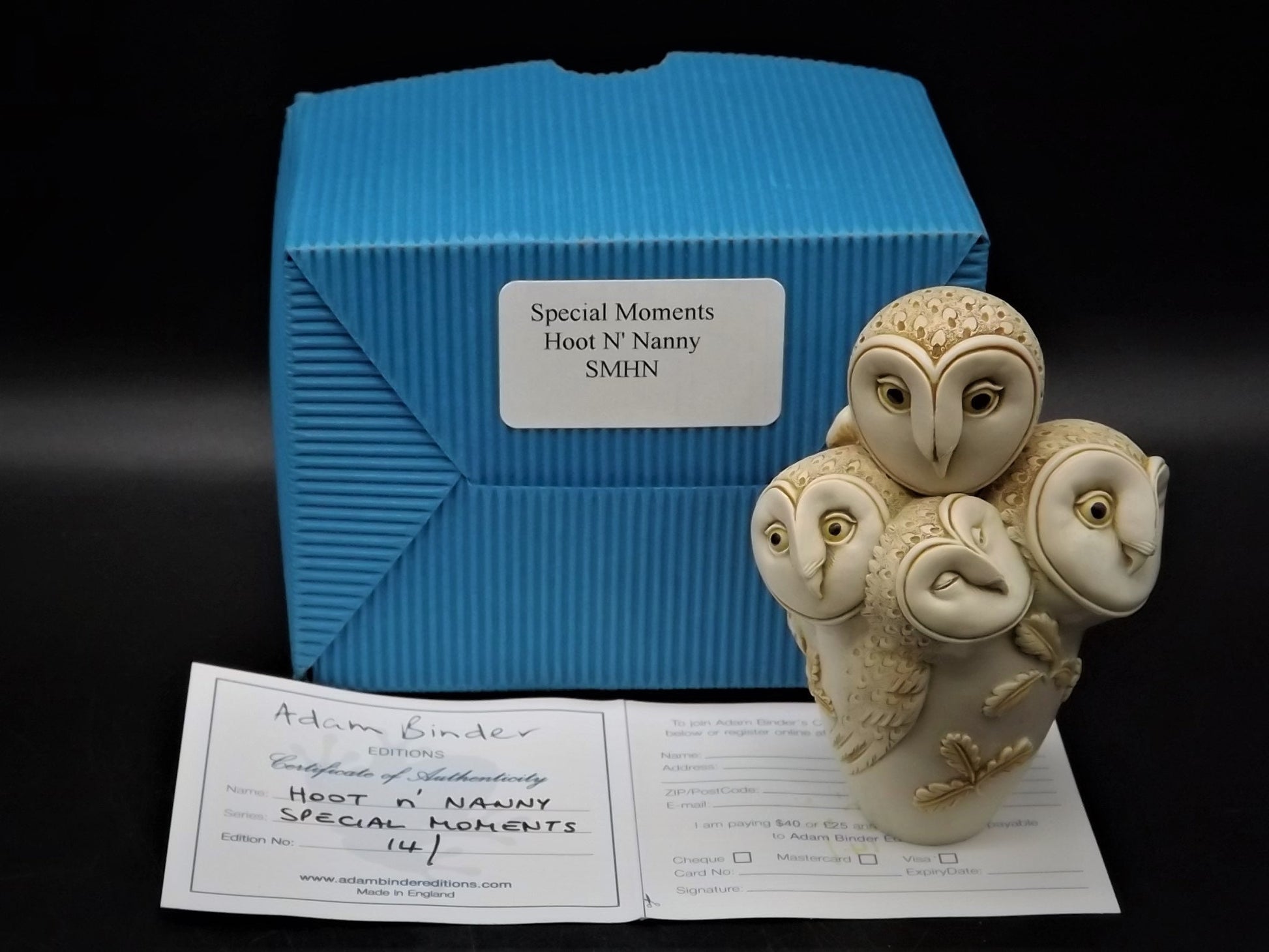 Adam Binder Special Moments "Hoot N Nanny". With original box and COA. Excellent shape limited edition #14/600.