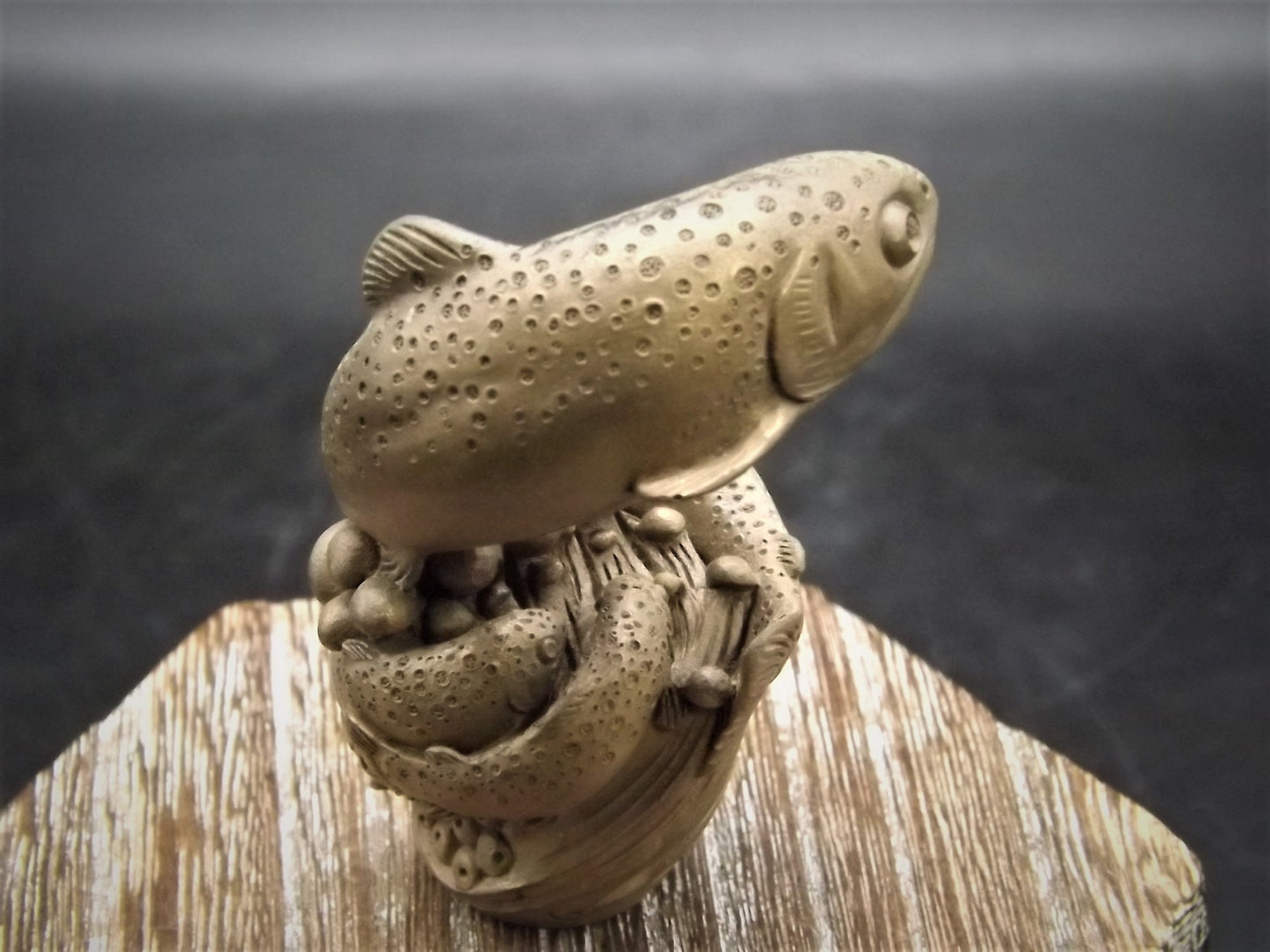 Rare Adam Binder Gallery series Cold Cast Bronze "Spawn Free". With original box and COA. Excellent shape limited edition #95.