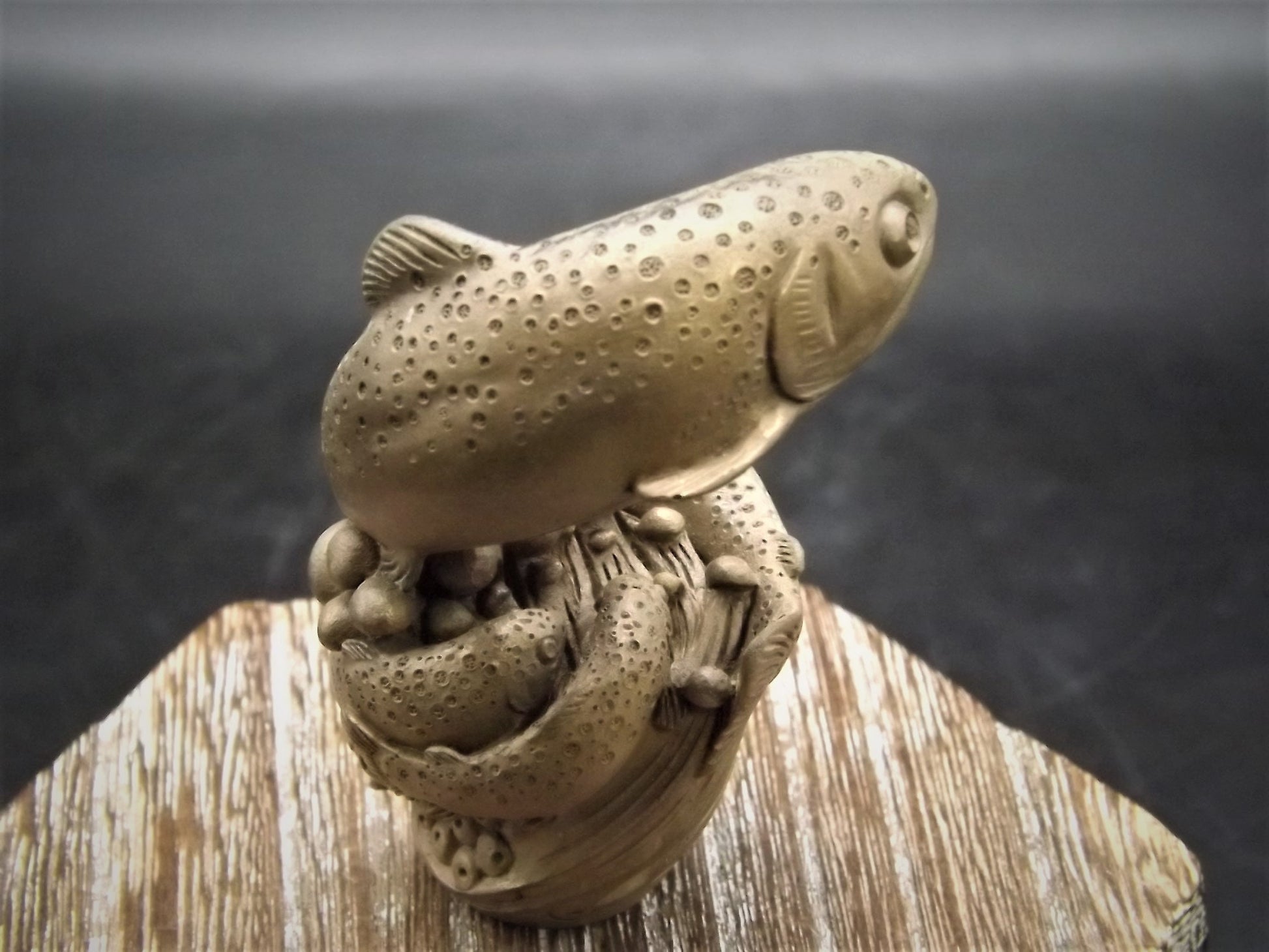 Rare Adam Binder Gallery series Cold Cast Bronze "Spawn Free". With original box and COA. Excellent shape limited edition #95.