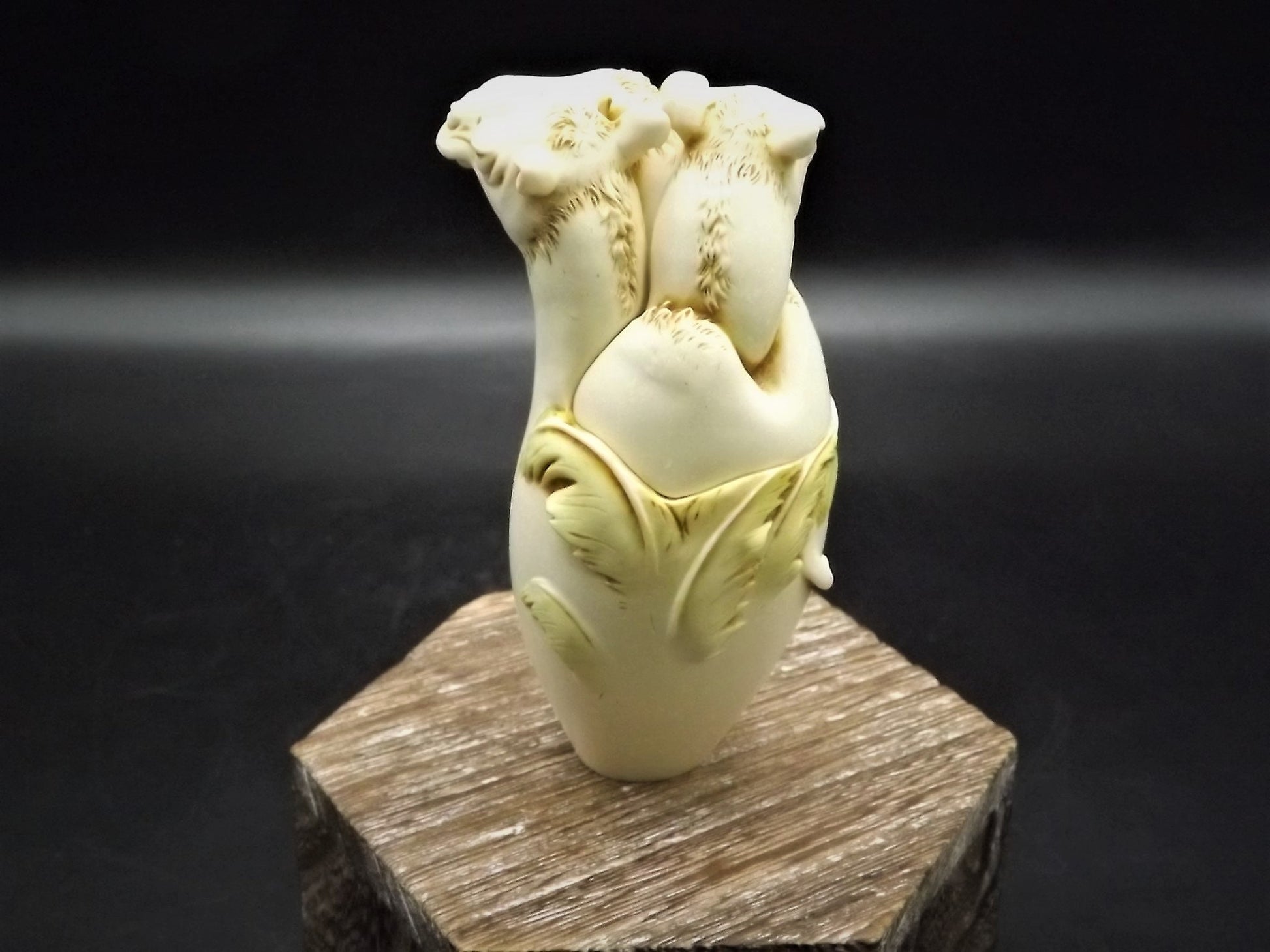 Adam Binder Special Moments Christmas series "Majestic Movers". With original box and COA. Excellent shape limited edition #231/400.