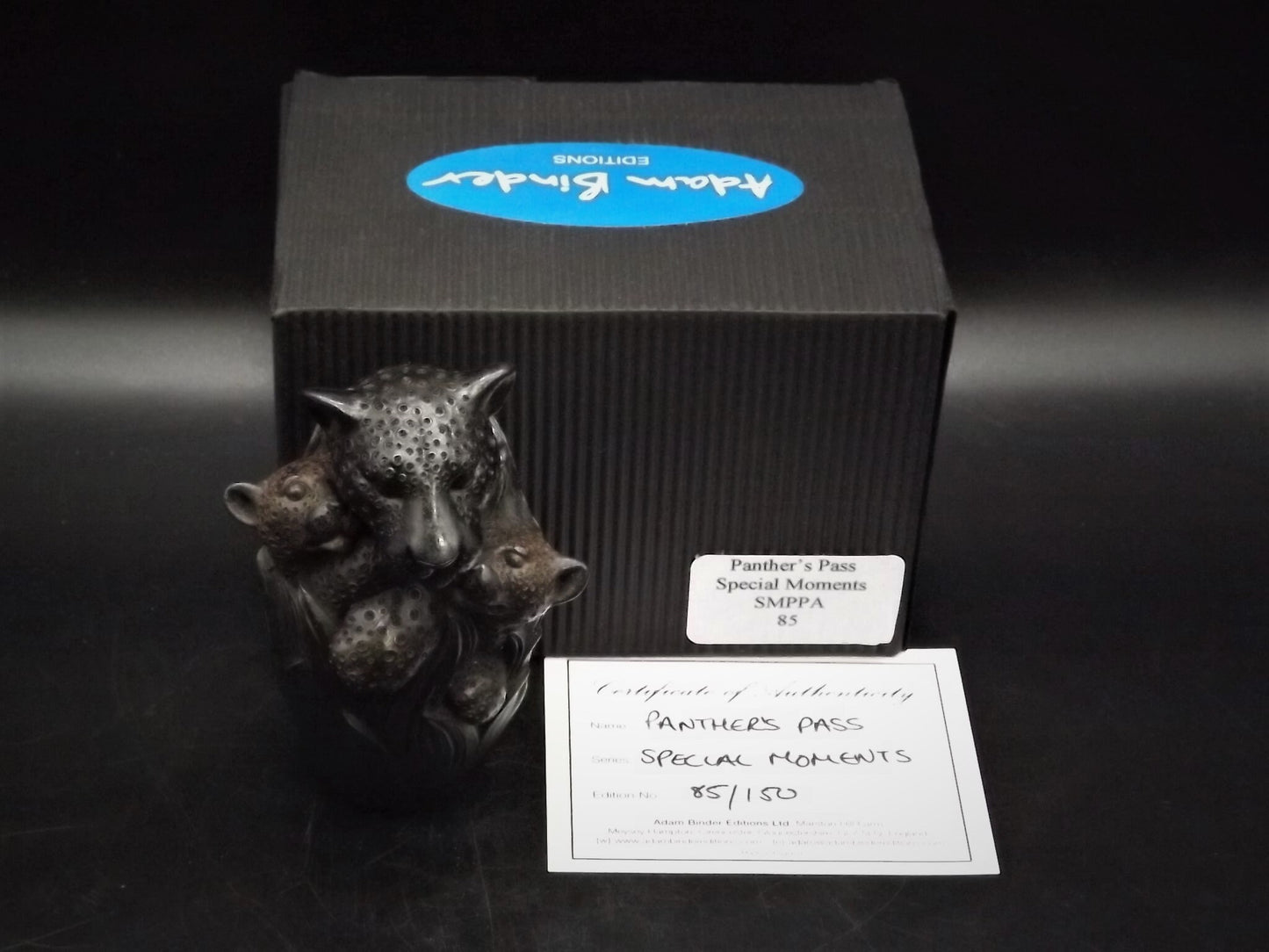 Adam Binder Special Moments series "Panthers Pass". With original box and COA. Excellent shape limited edition #85/150.