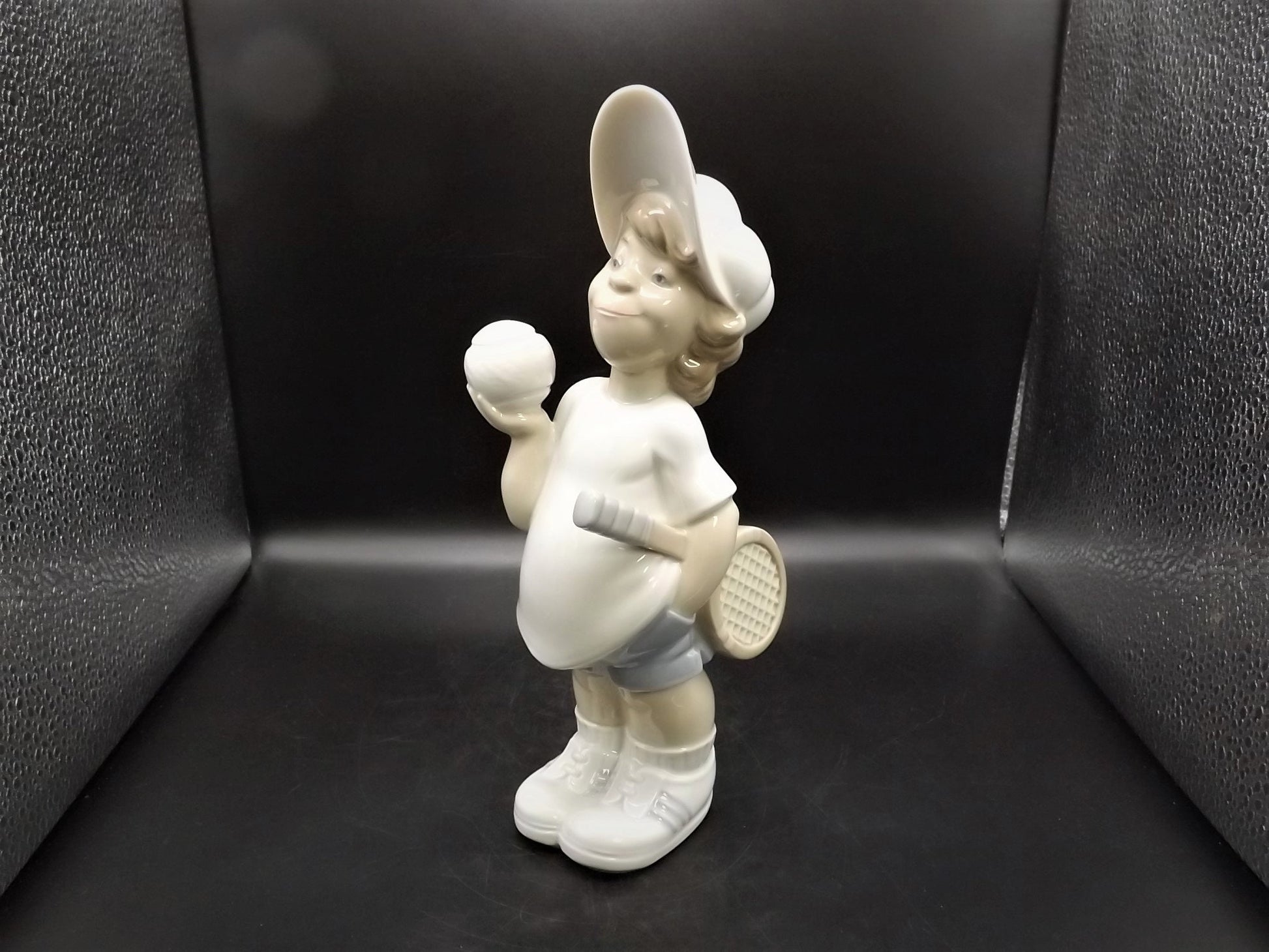 Vintage Lladro "Tennis Player Puppet" #4966 no box. Young person ready to play a tennis match. Completely intact! Excellent condition!