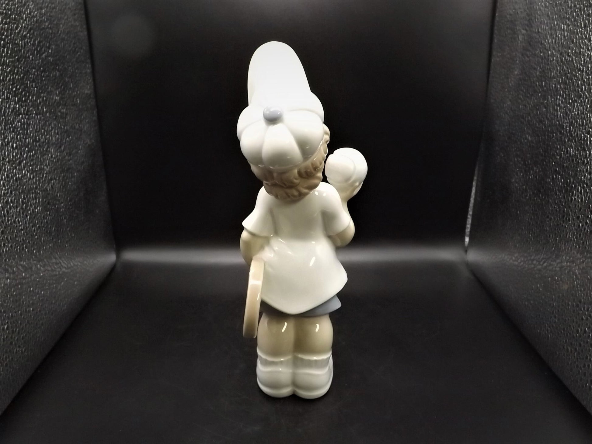 Vintage Lladro "Tennis Player Puppet" #4966 no box. Young person ready to play a tennis match. Completely intact! Excellent condition!