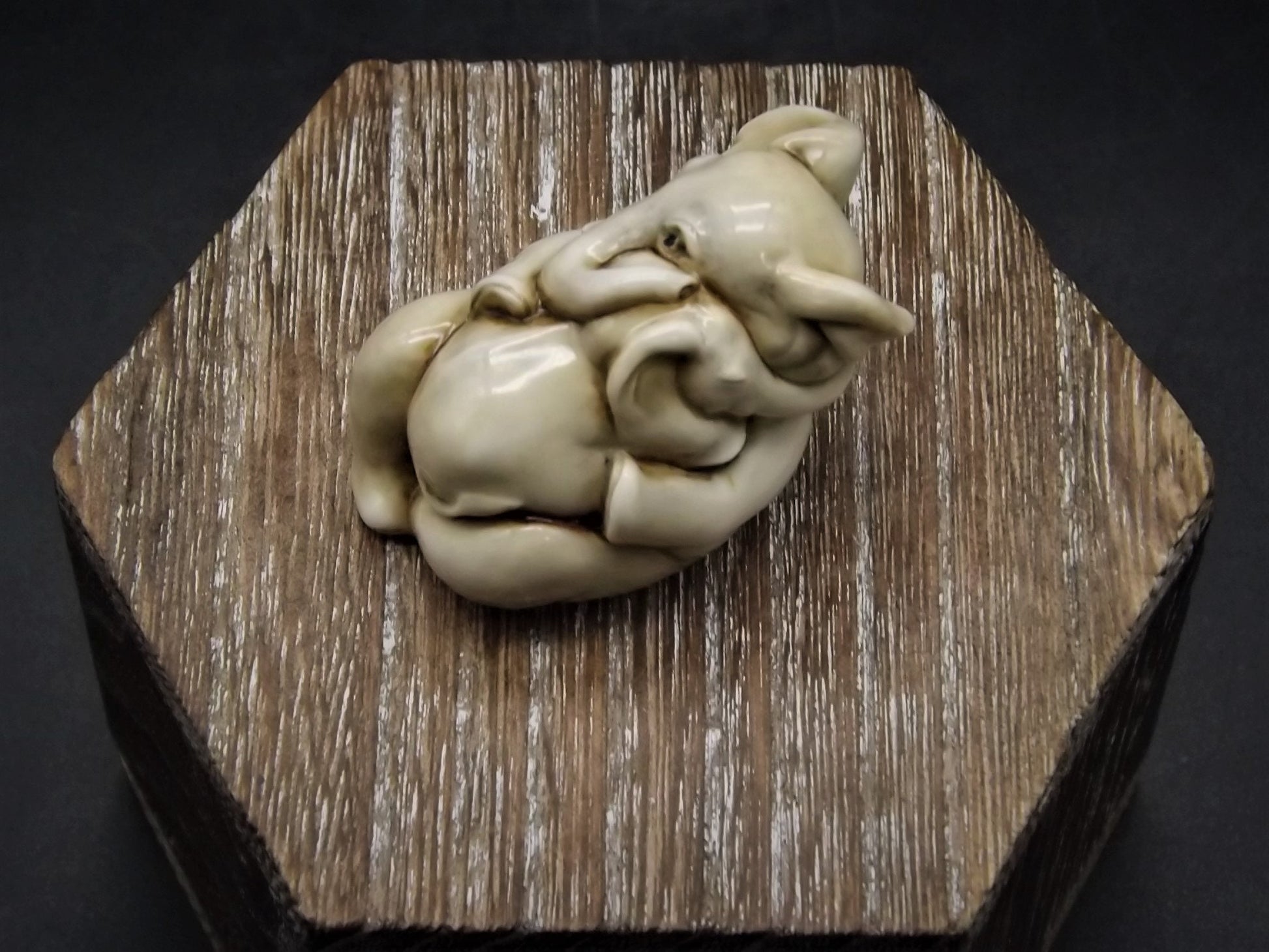 Fragile World "Elephant with Calf" Figurine by Martin Perry Studios. Limited Edition to only 250 pieces with original box and COA. Excellent