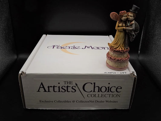 Vintage 2000 The Artists Choice, Faerie Moon, "Laa Poosee" Fairy couple marriage piece. Limited edition #187/200 with original box and COA.