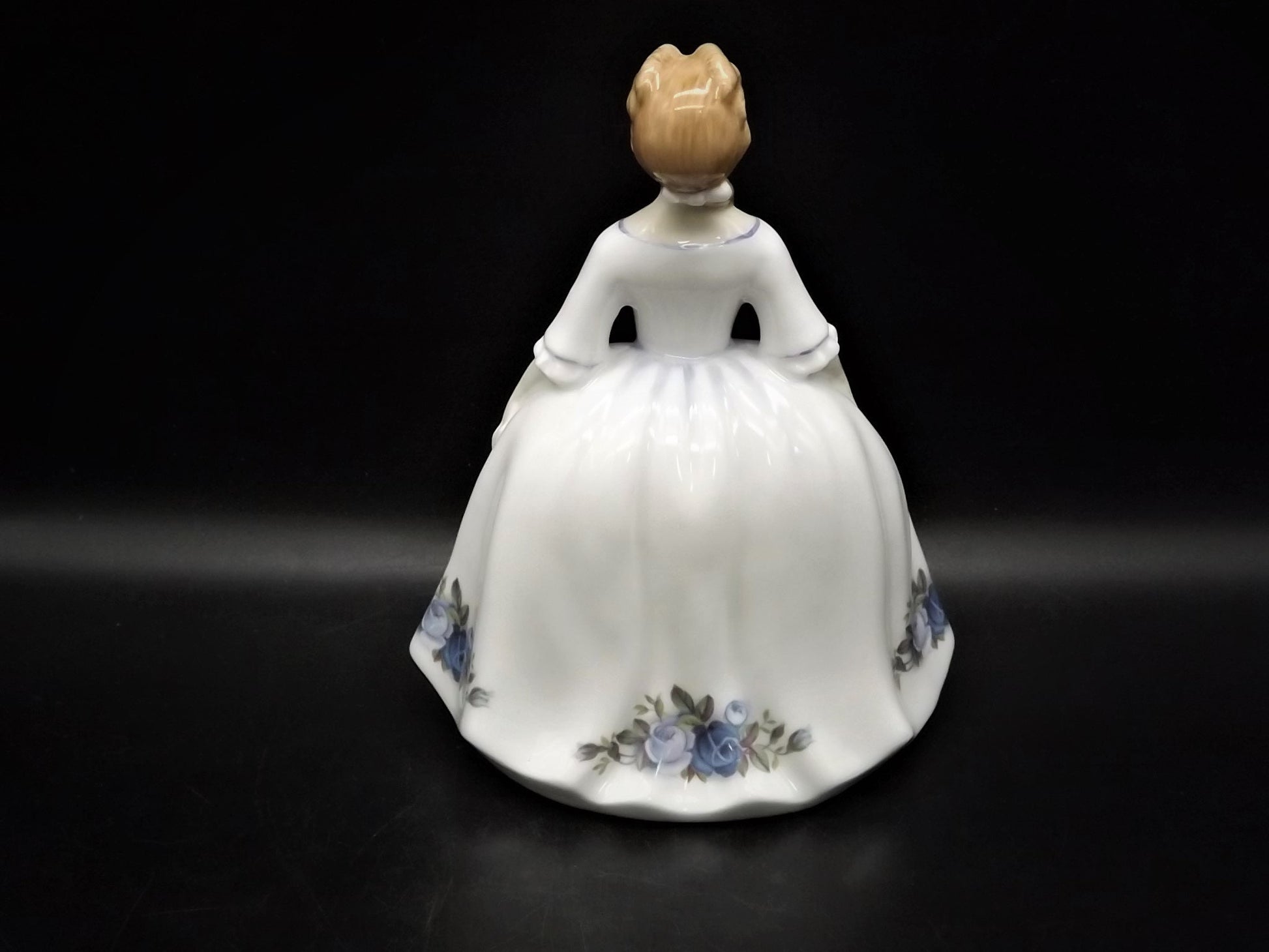 Vintage Royal Doulton Figurine: Moonlight Rose HN 3483, Signed
