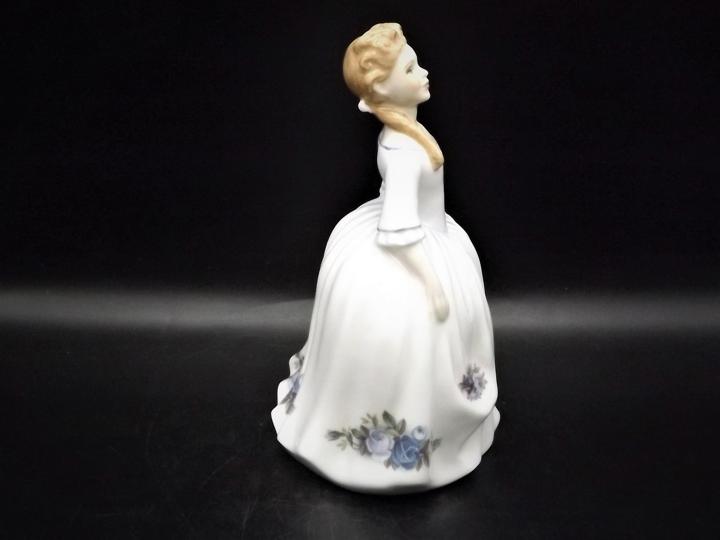 Vintage Royal Doulton Figurine: Moonlight Rose HN 3483, Signed