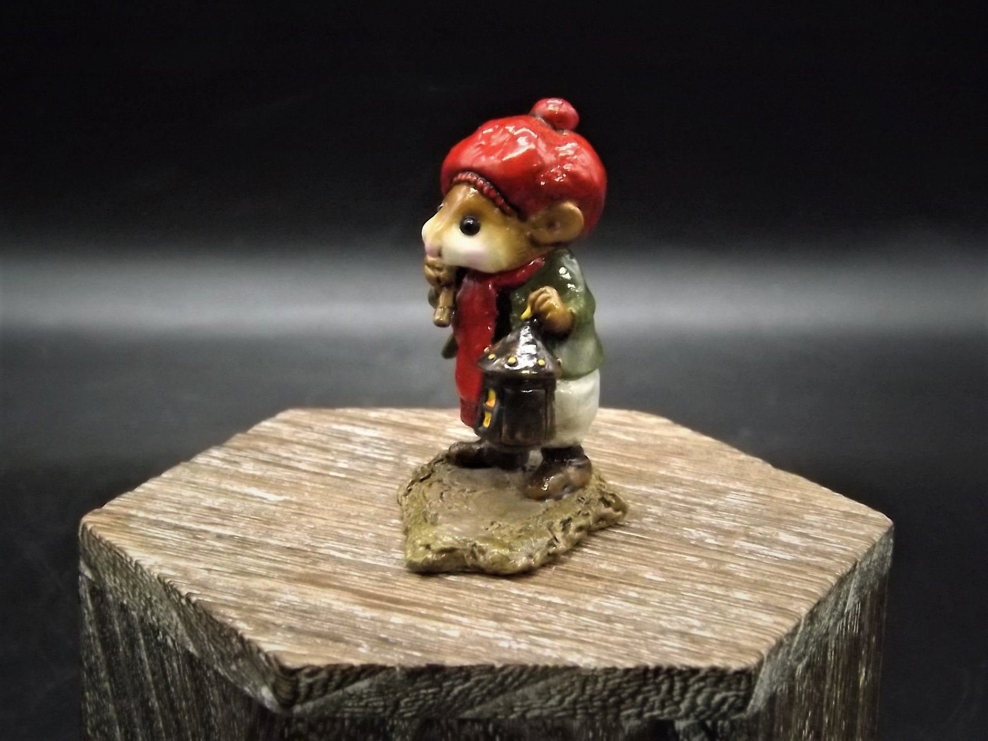 Vintage Wee Forest Folk Mouse Figurine: 1995 "Wanderlust" Lantern