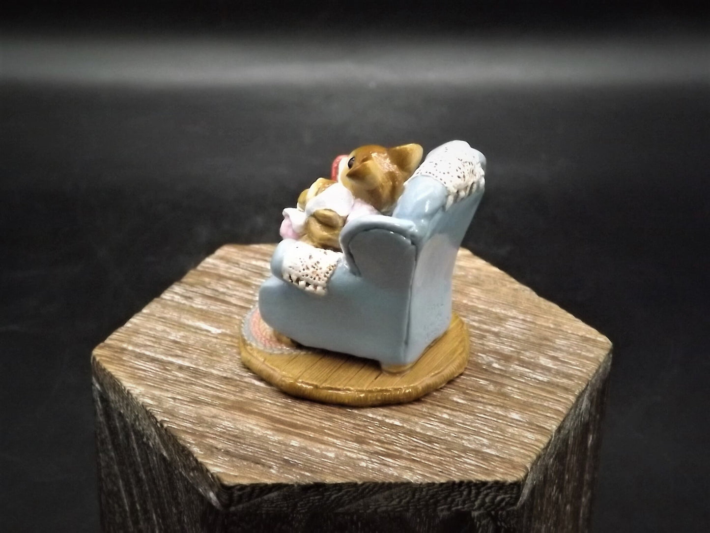 Vintage Wee Forest Folk Figurine: 1982 "Baby Sitter" Mouse Miniature