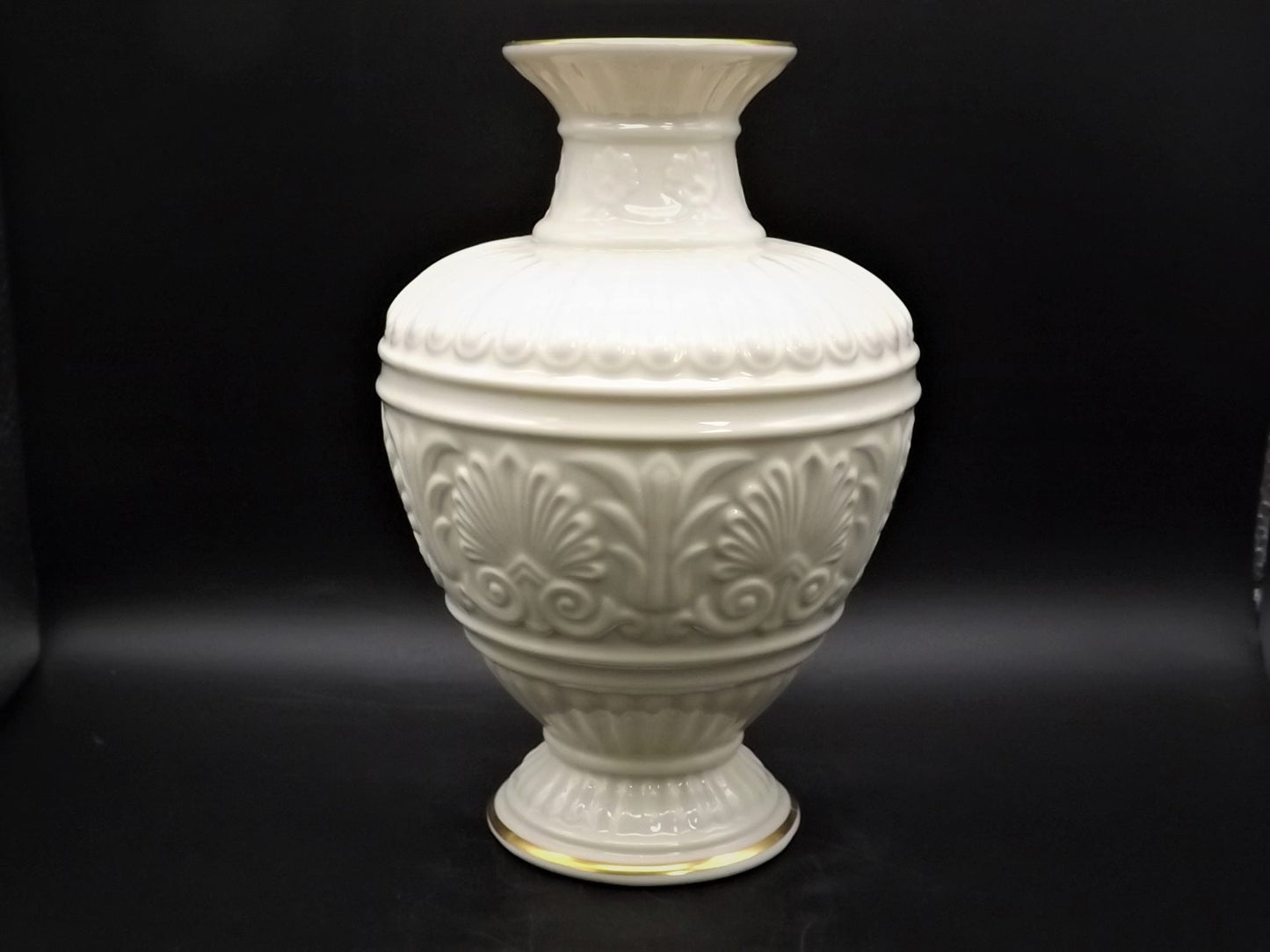 Vintage Lenox "Athenian" porcelain small vase. Excellent condition no box.