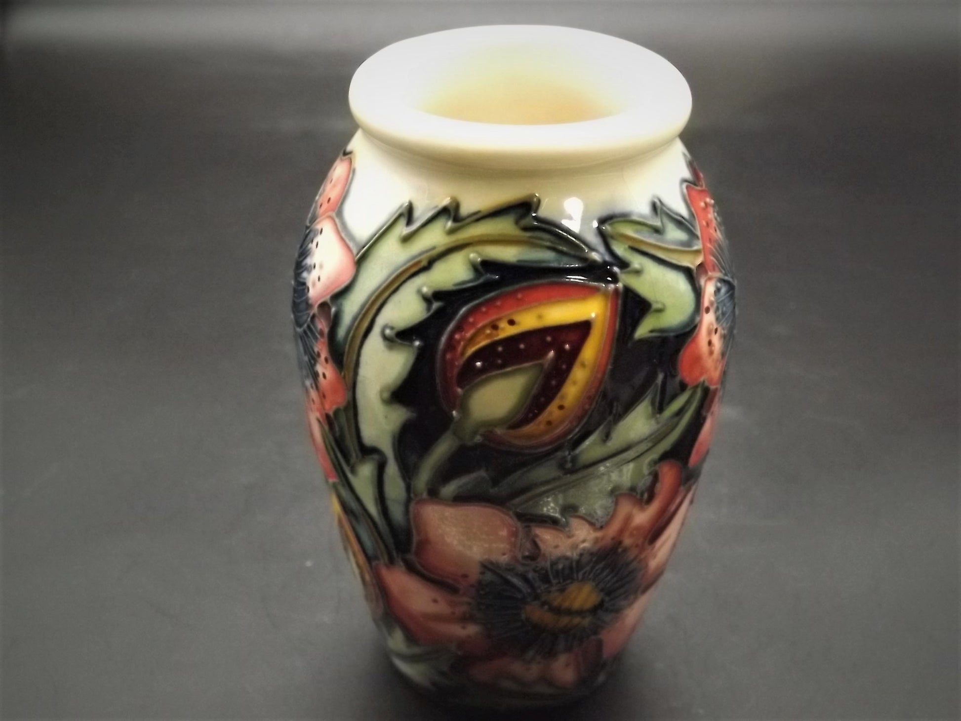 Vintage 2001 Moorcroft "Pheasants Eye" small Vase. This piece is stunning and in excellent condition.