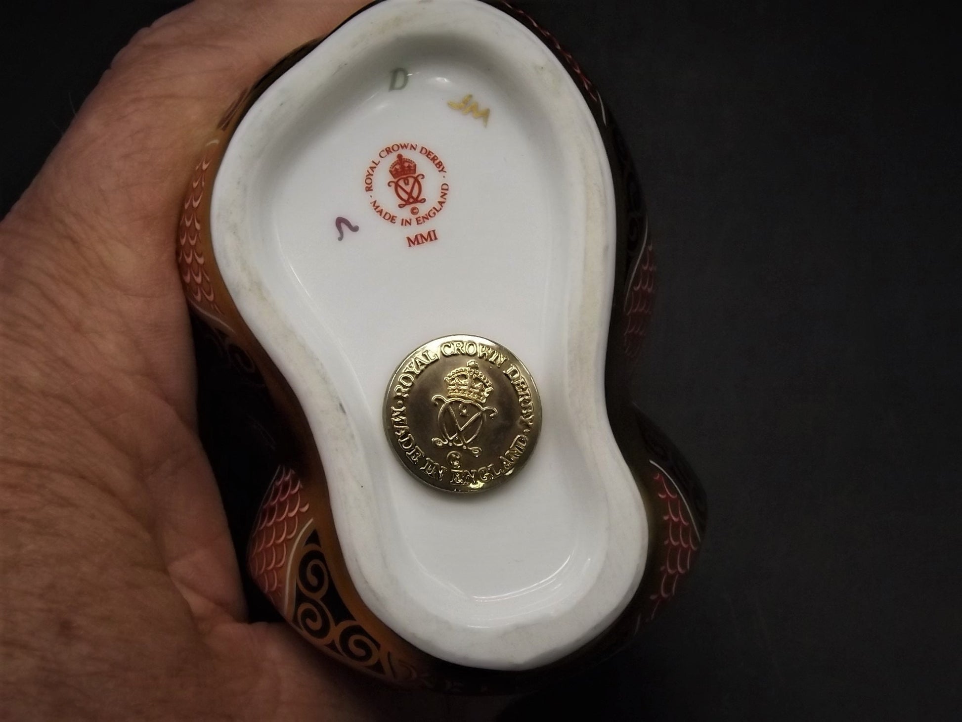 Vintage 2001 Royal Crown Derby Imari Snake Figurine. Excellent condition with Gold button on bottom. Stunning piece.